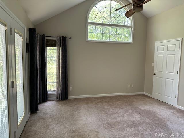 CASTLE RIDGE - Residential