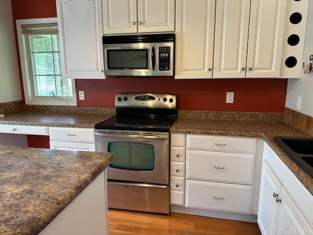 CASTLE RIDGE - Residential