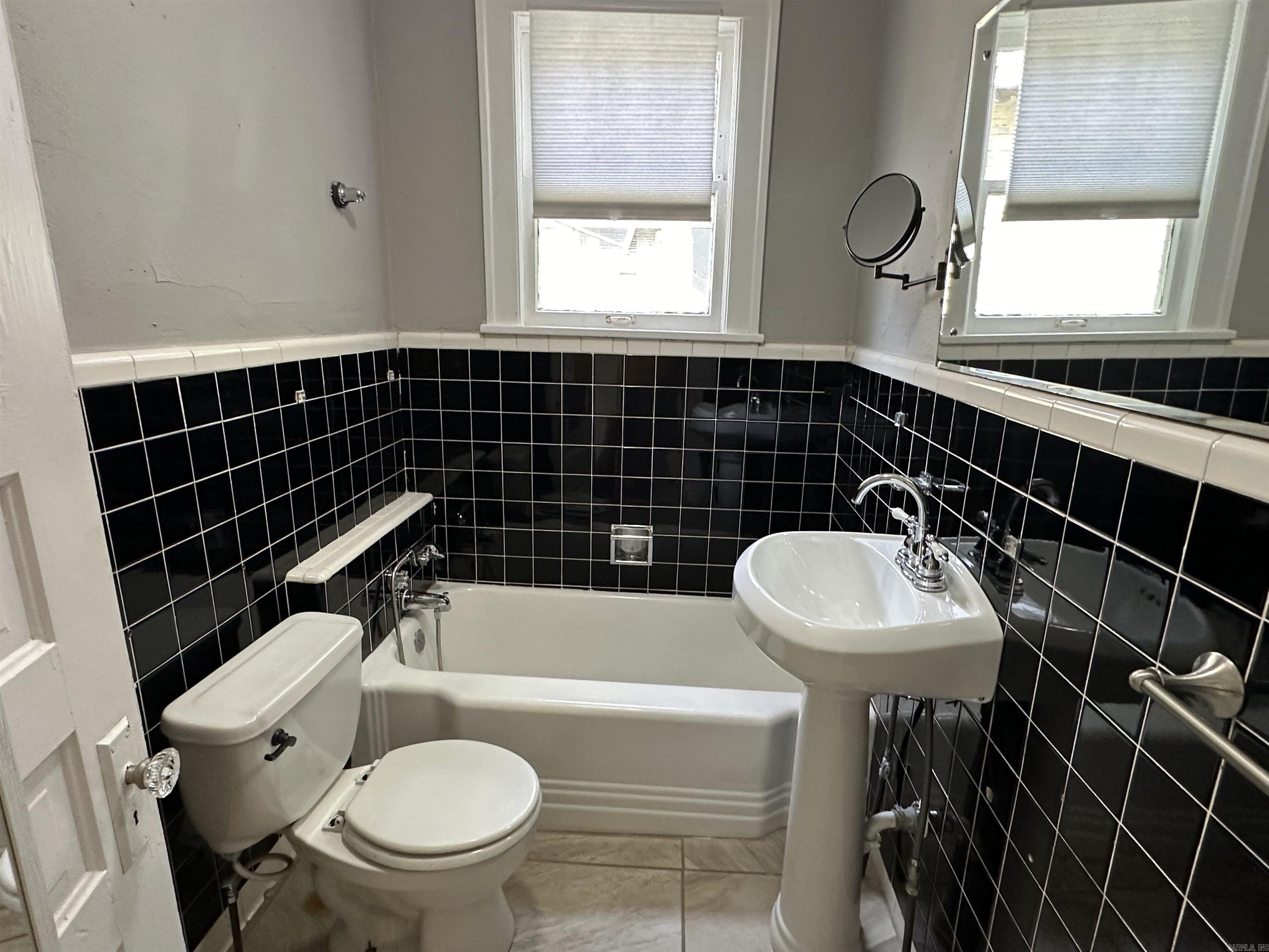 Fleming & Bradford - Residential Lease