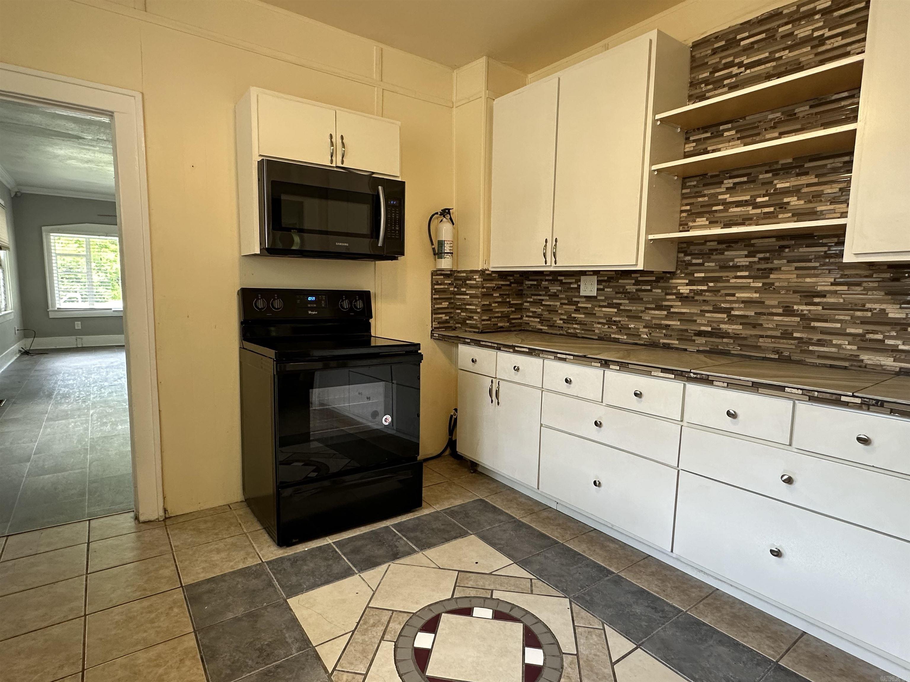 Fleming & Bradford - Residential Lease