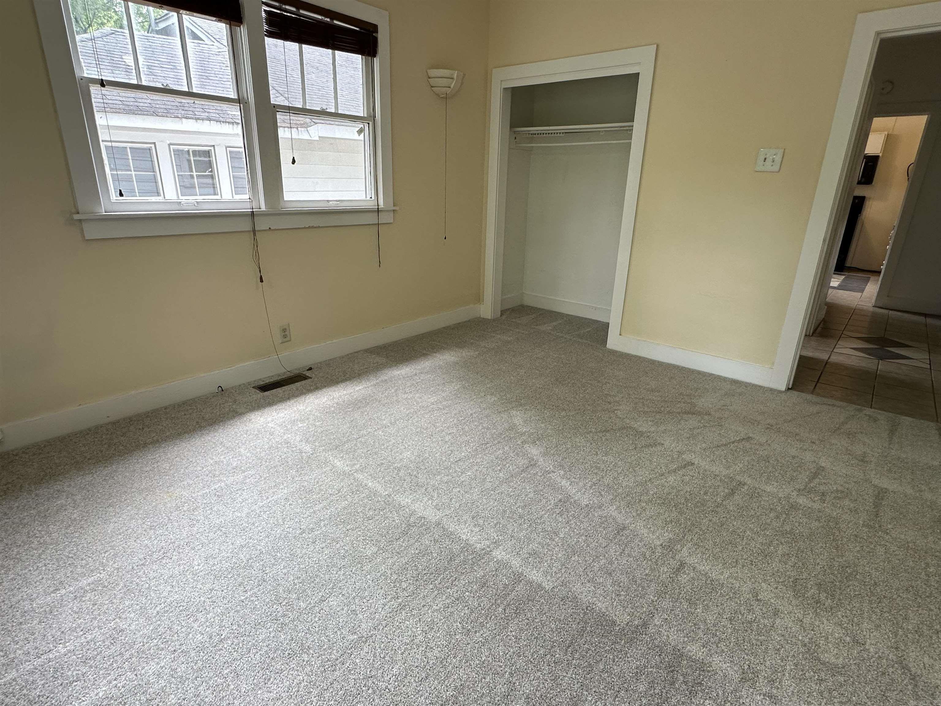 Fleming & Bradford - Residential Lease