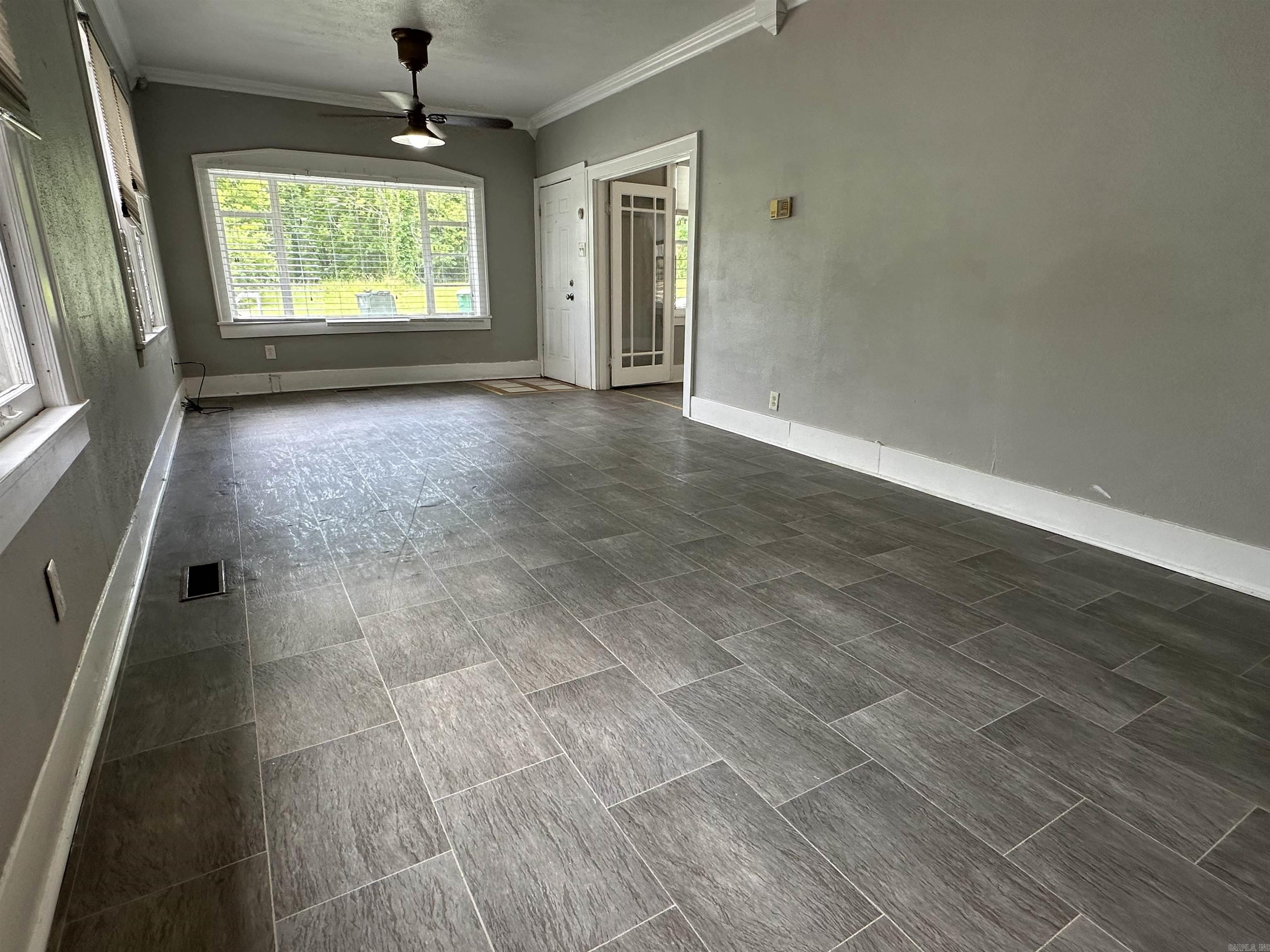 Fleming & Bradford - Residential Lease