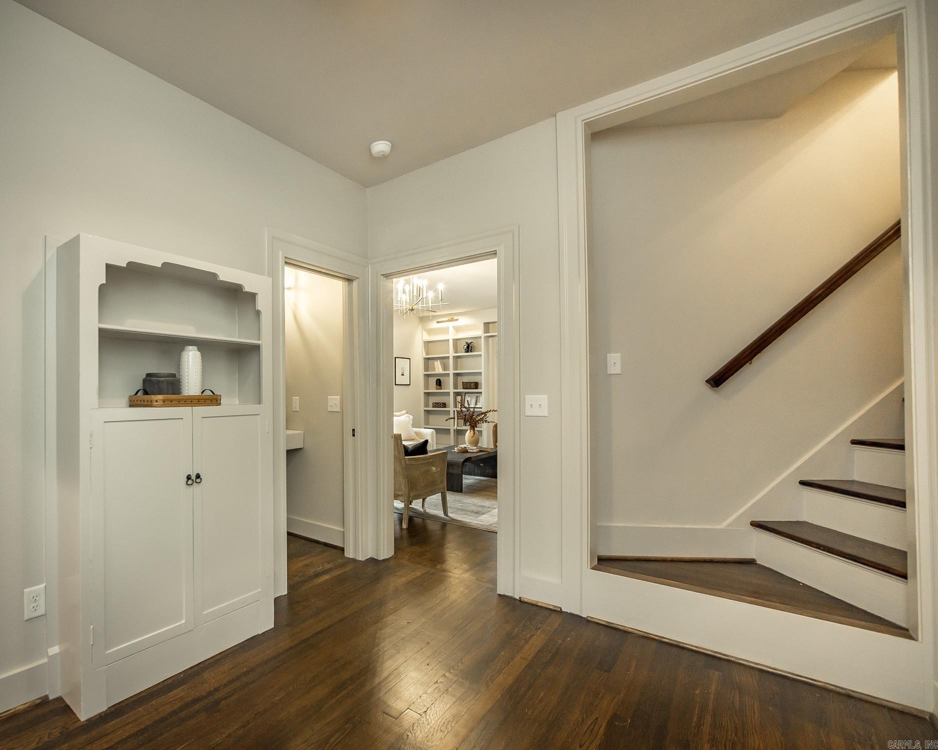 MIDLAND HILLS - Residential