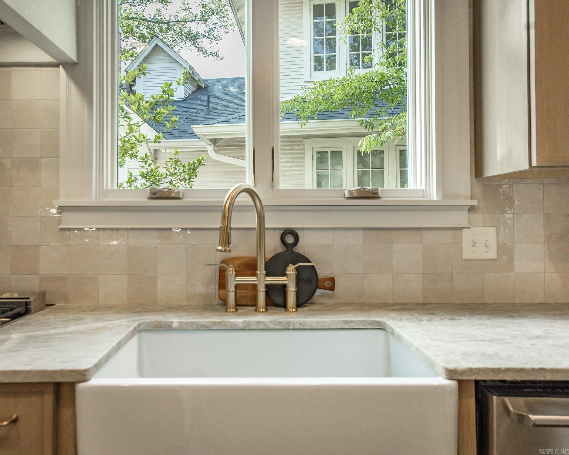 MIDLAND HILLS - Residential