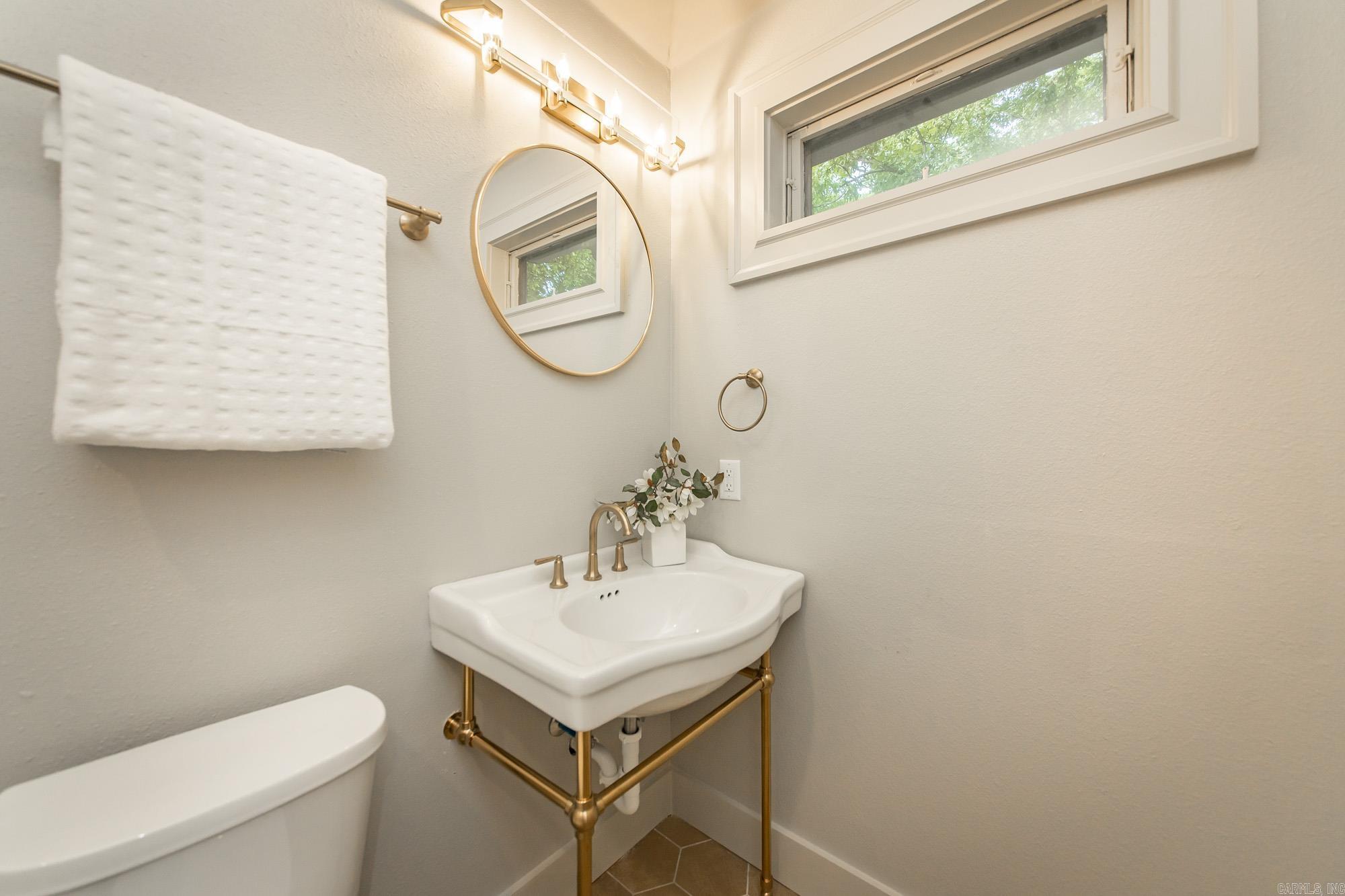 MIDLAND HILLS - Residential