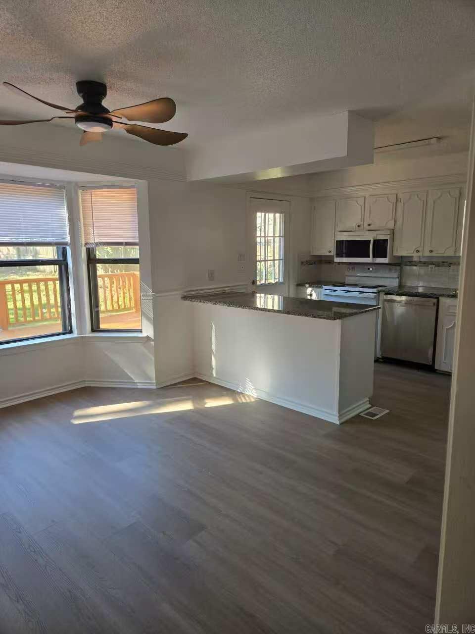 Pleasant View - Residential Lease