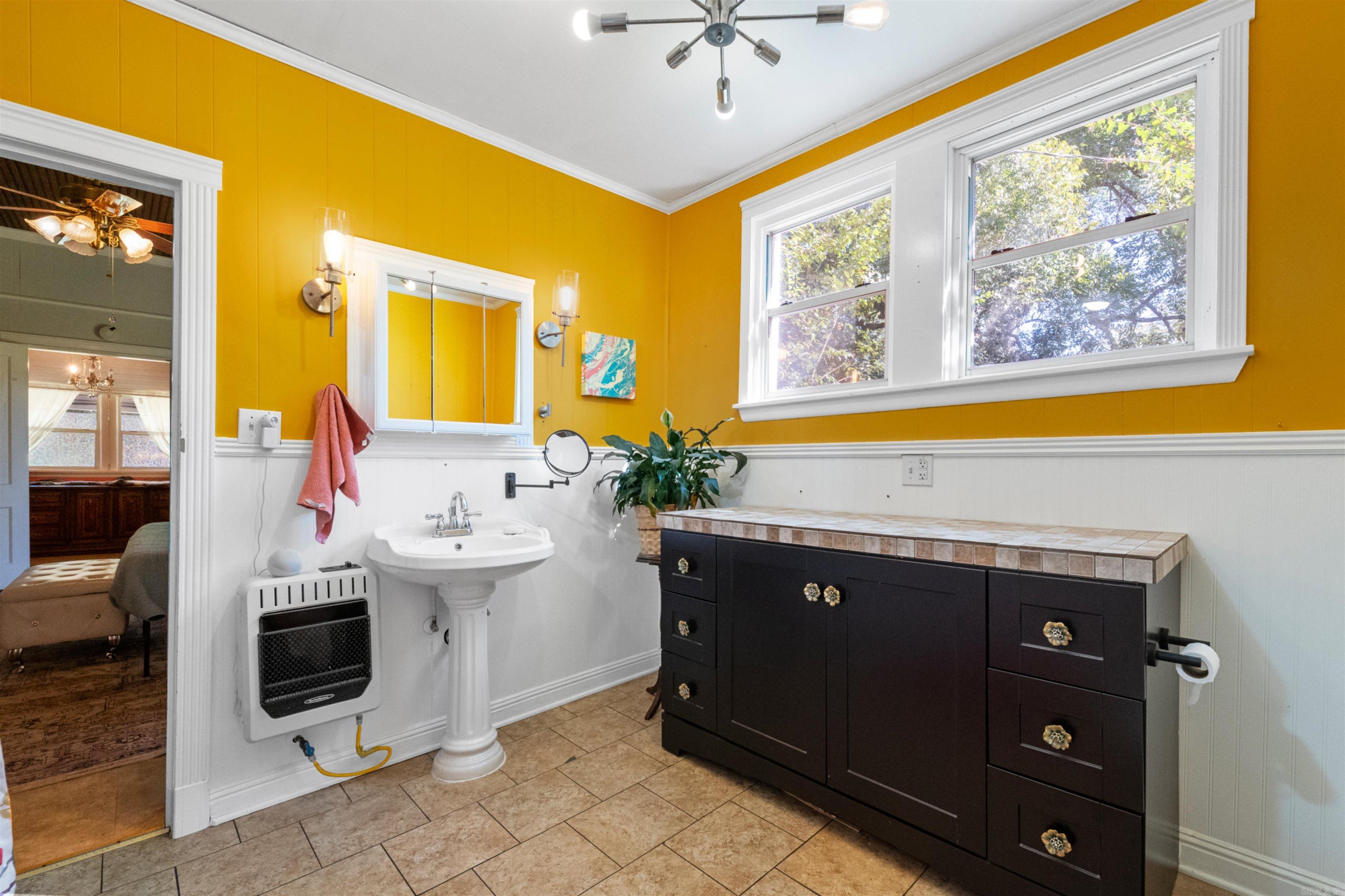 EL PASO (TOWN OF) - Residential