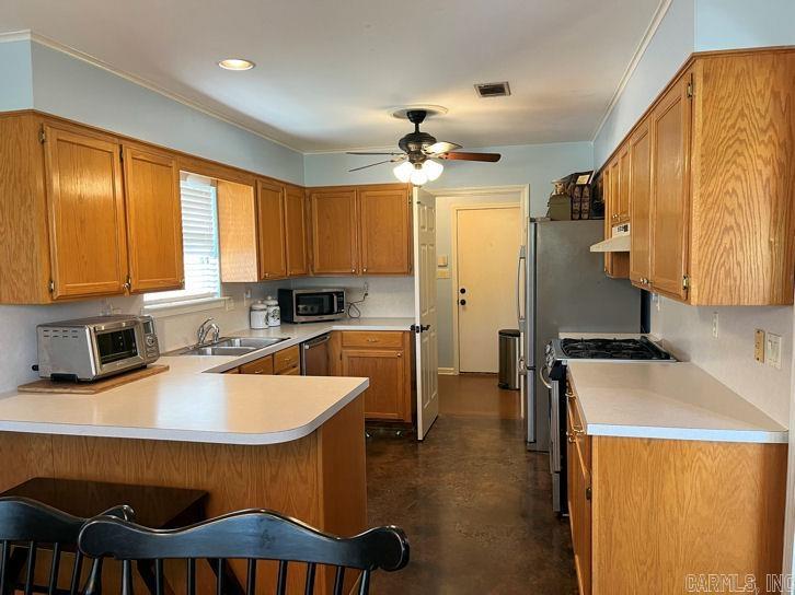 CRYSTAL VALLEY MANOR - Residential