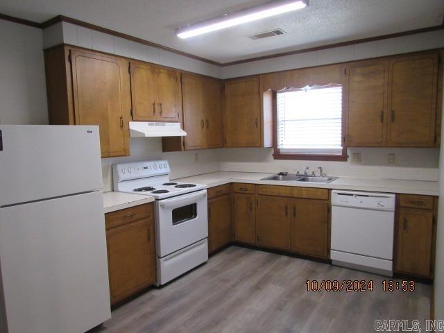 College Oak - Residential Lease