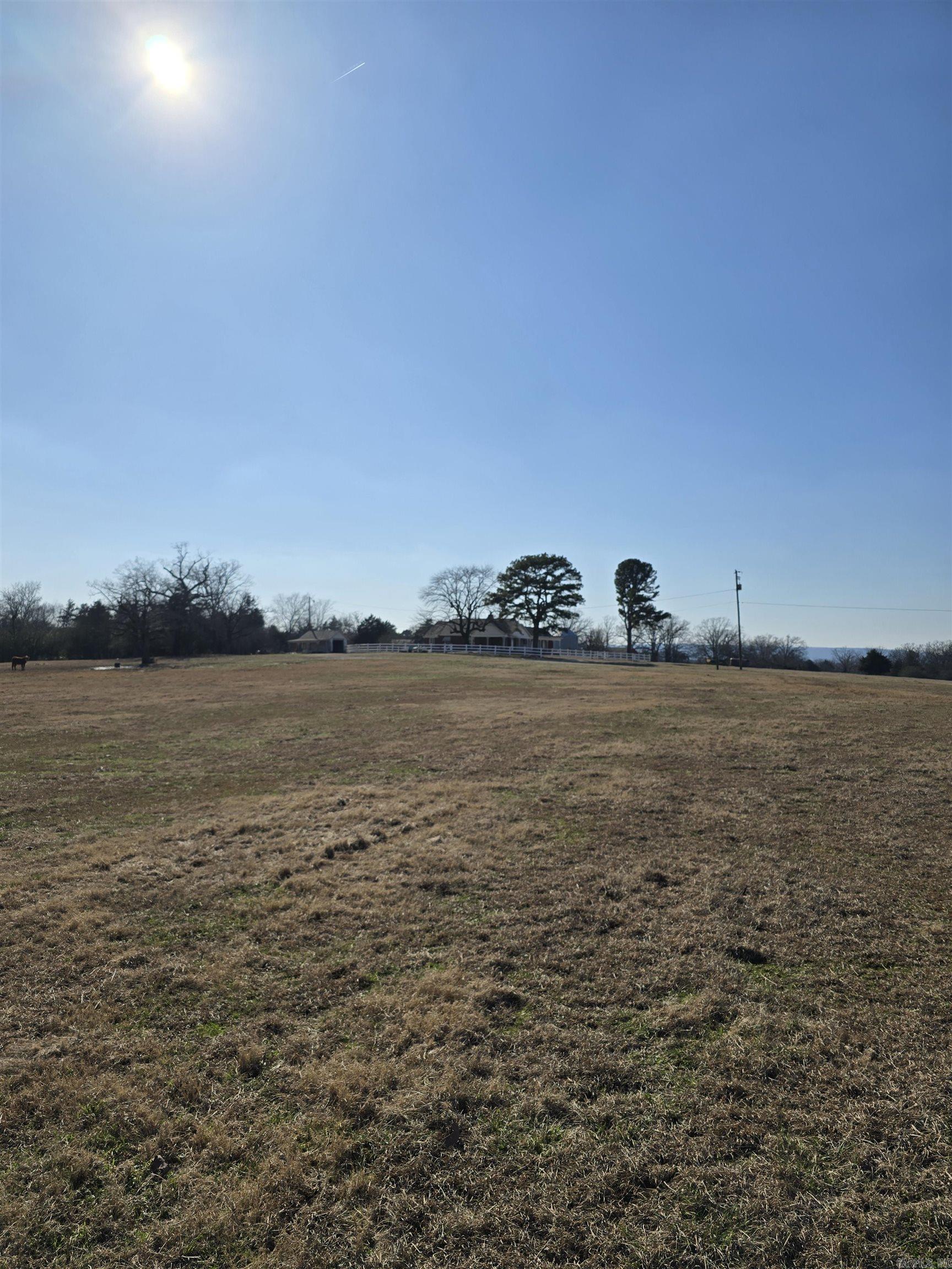 SOUTHSIDE M&B - Land