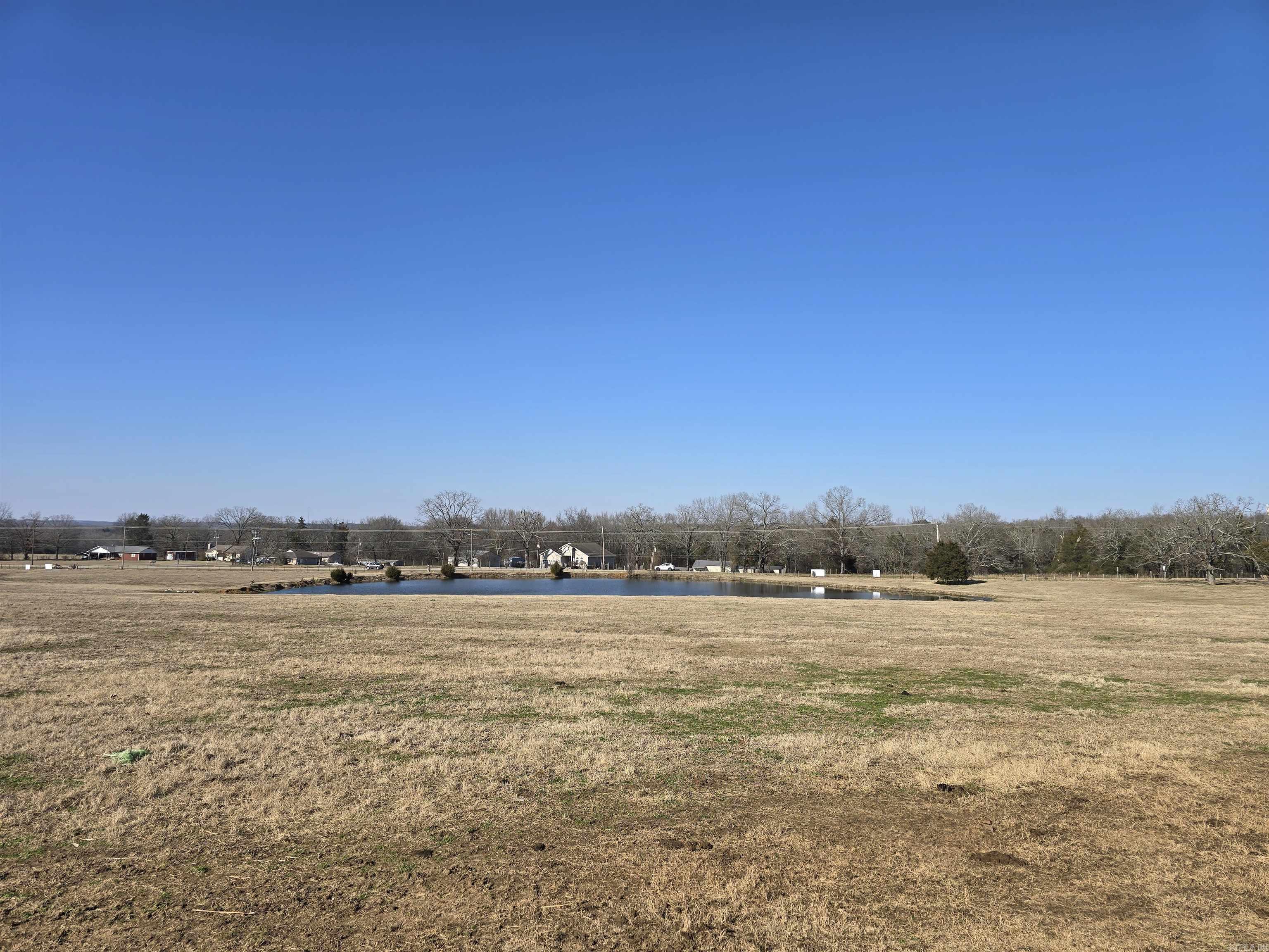 SOUTHSIDE M&B - Land