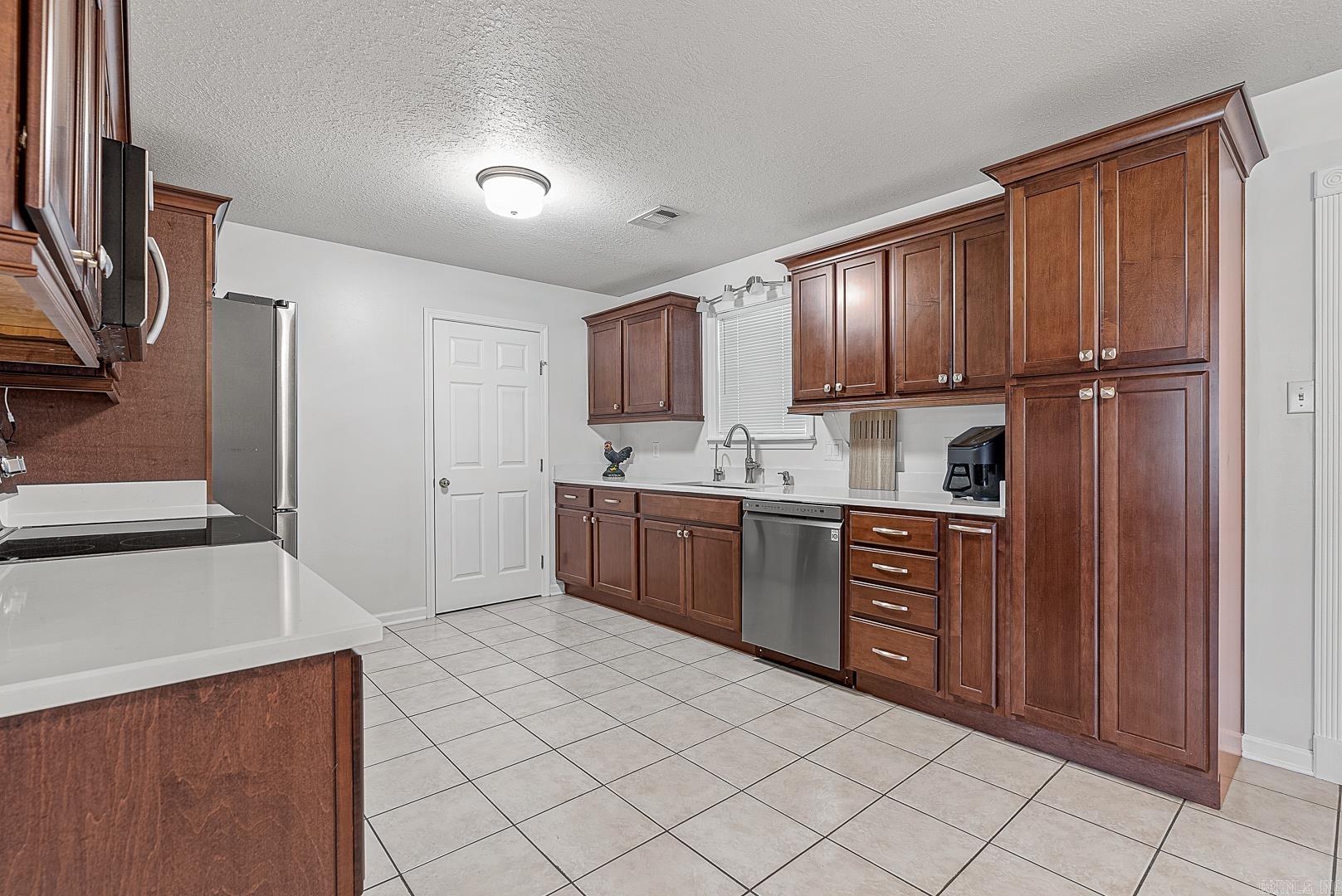 Quail Meadows 2nd - Residential