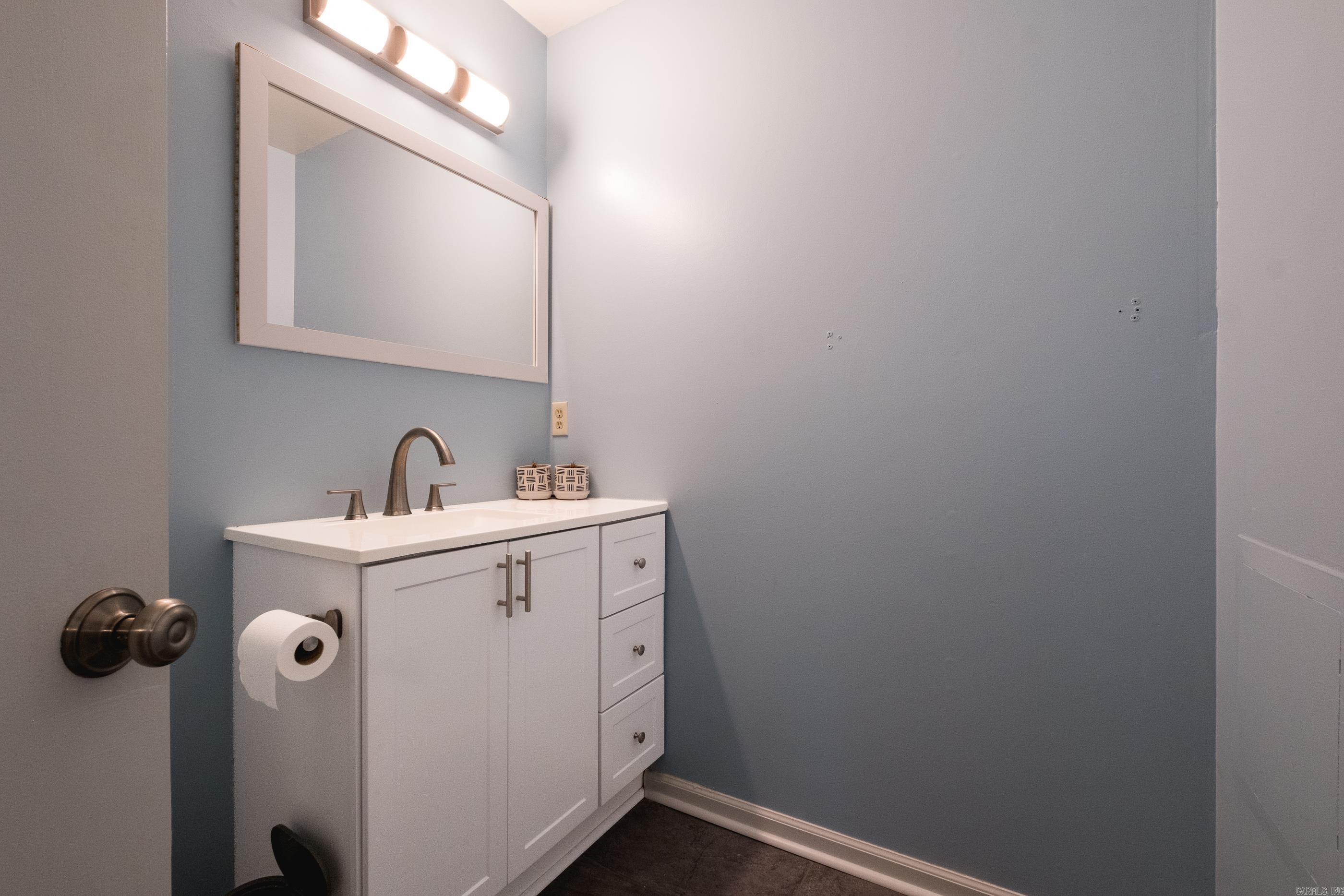 SPRING VALLEY MANOR - Residential