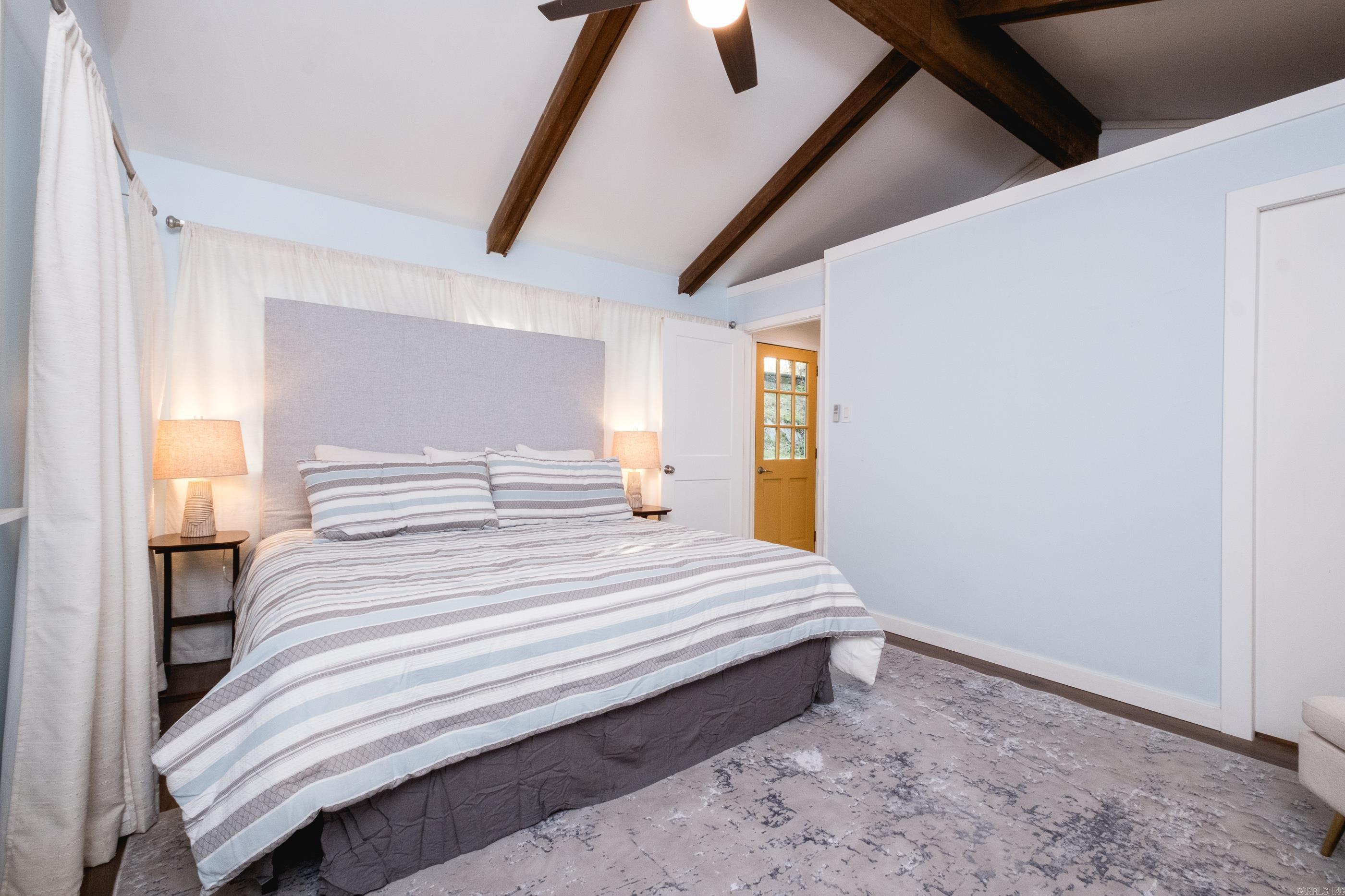 SPRING VALLEY MANOR - Residential