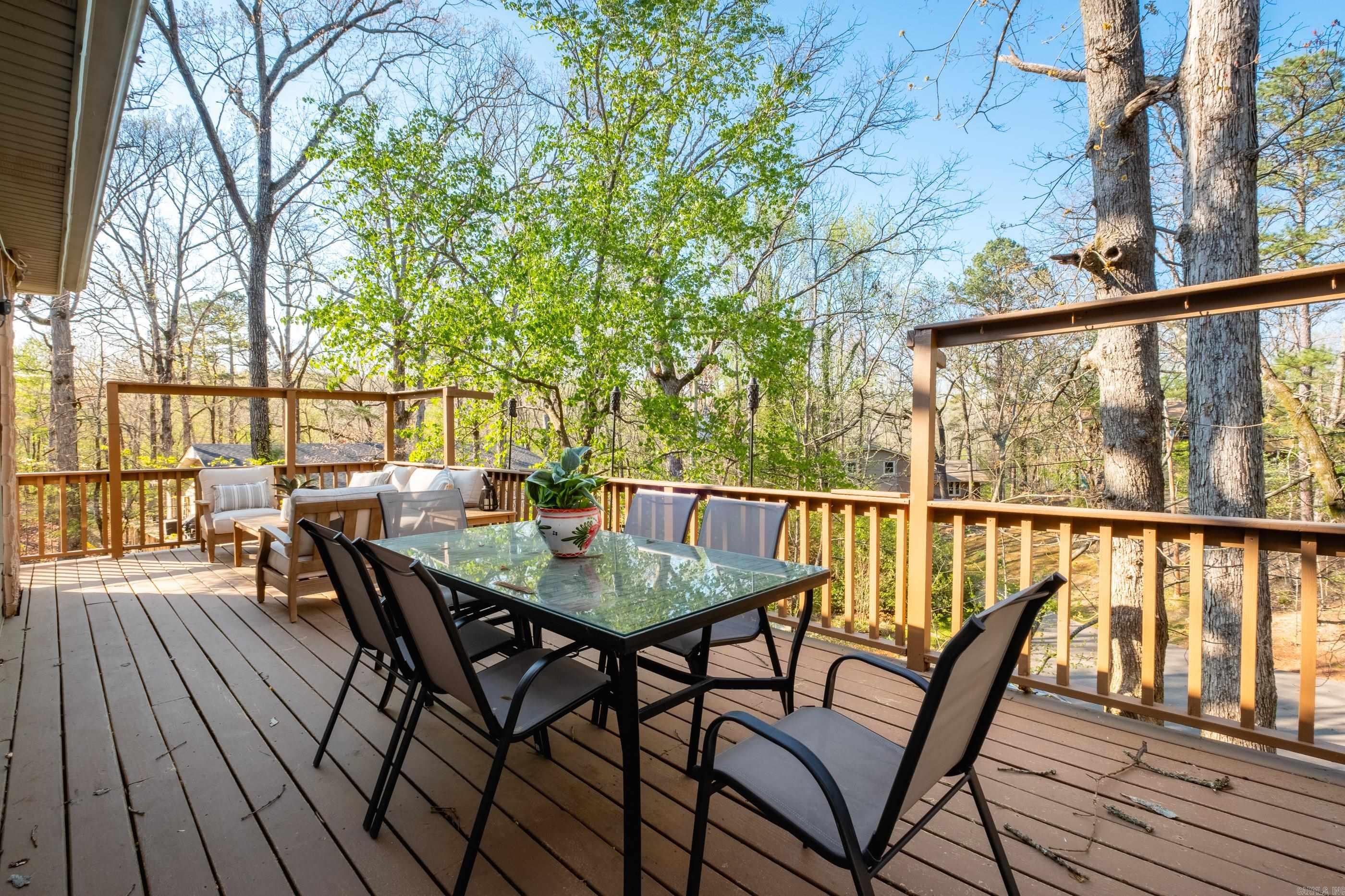 SPRING VALLEY MANOR - Residential