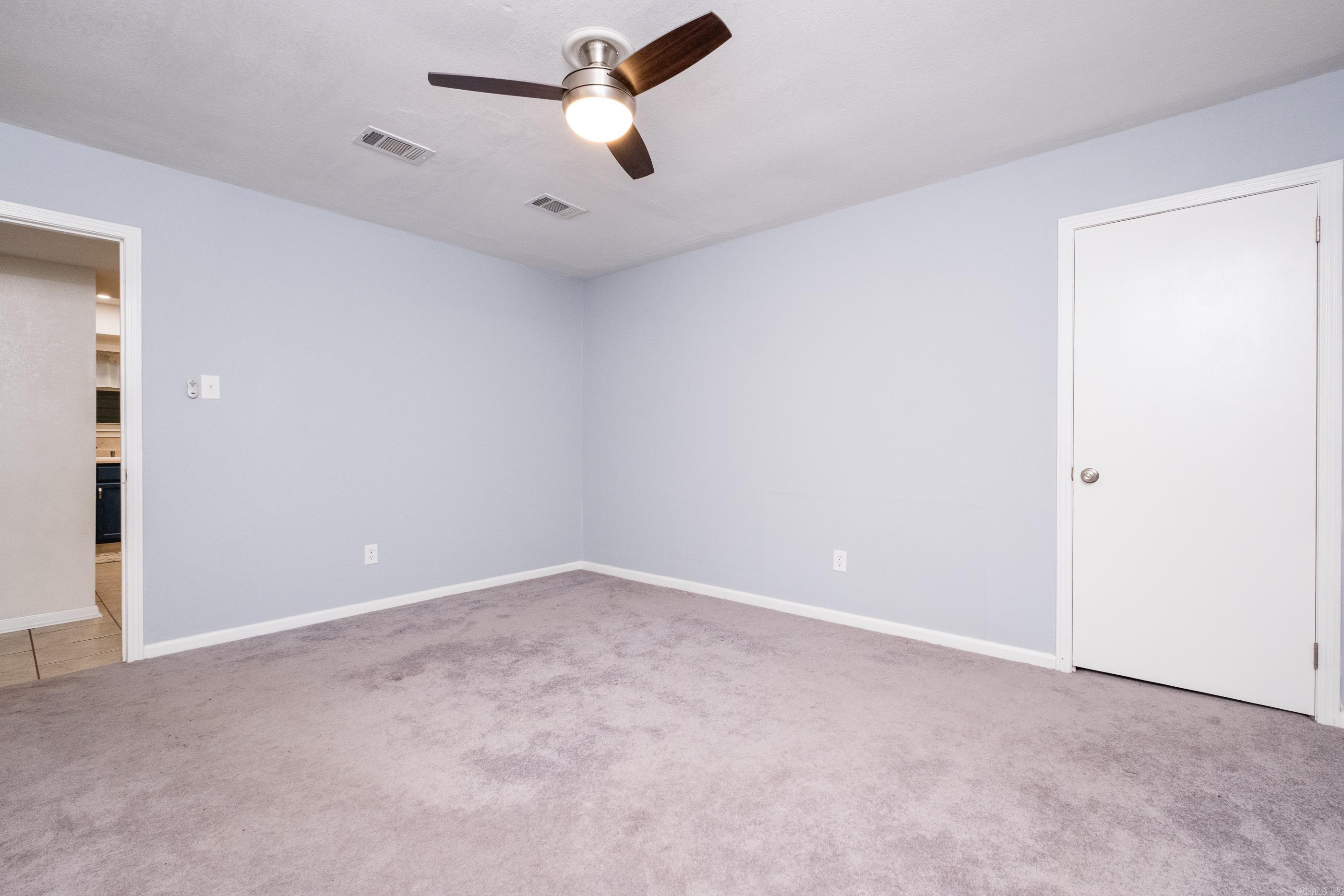 SPRING VALLEY MANOR - Residential