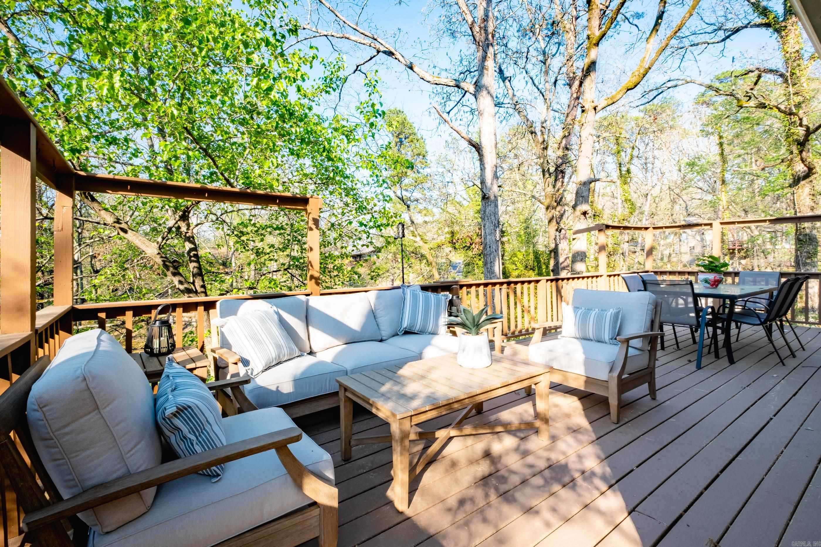 SPRING VALLEY MANOR - Residential