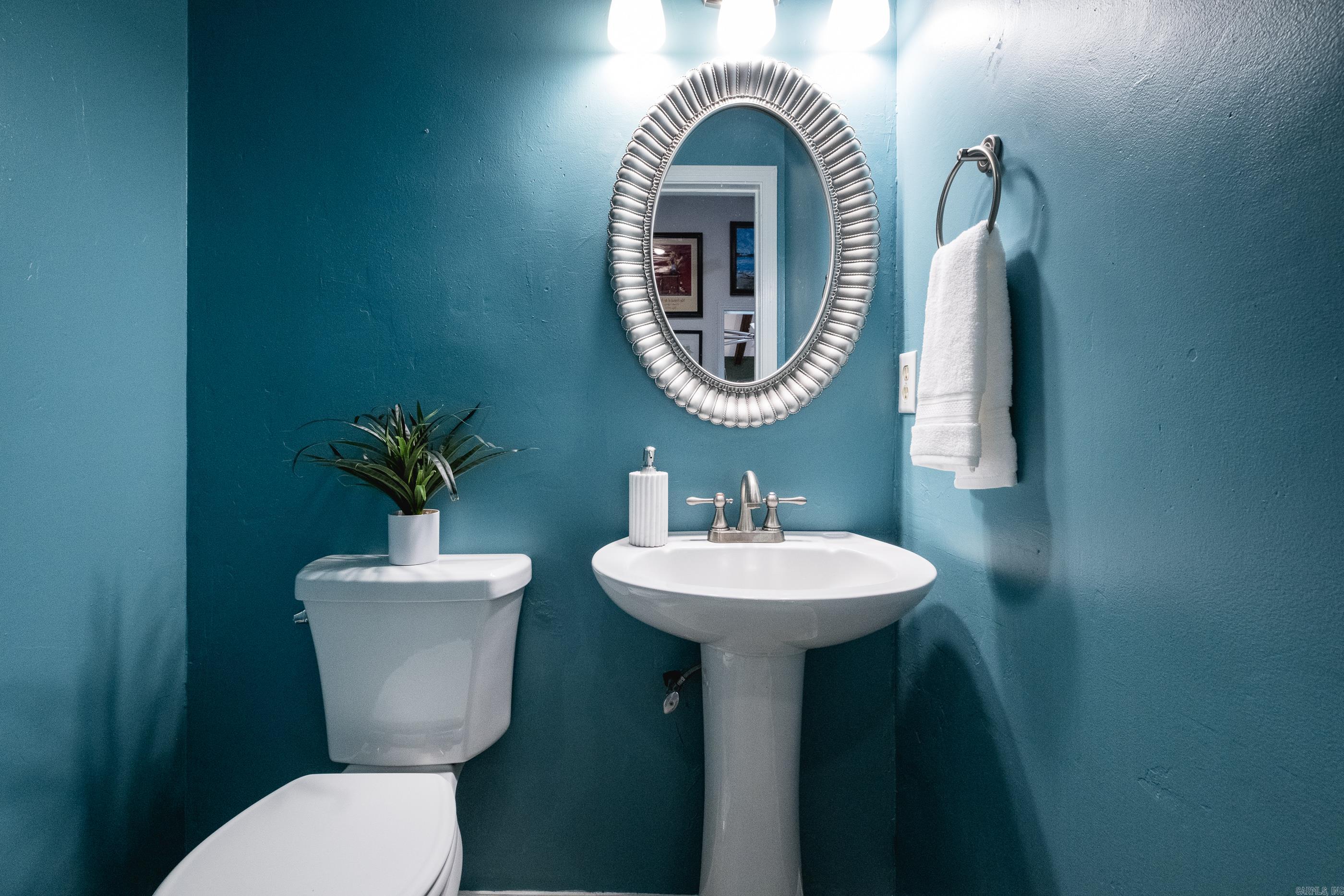 SPRING VALLEY MANOR - Residential