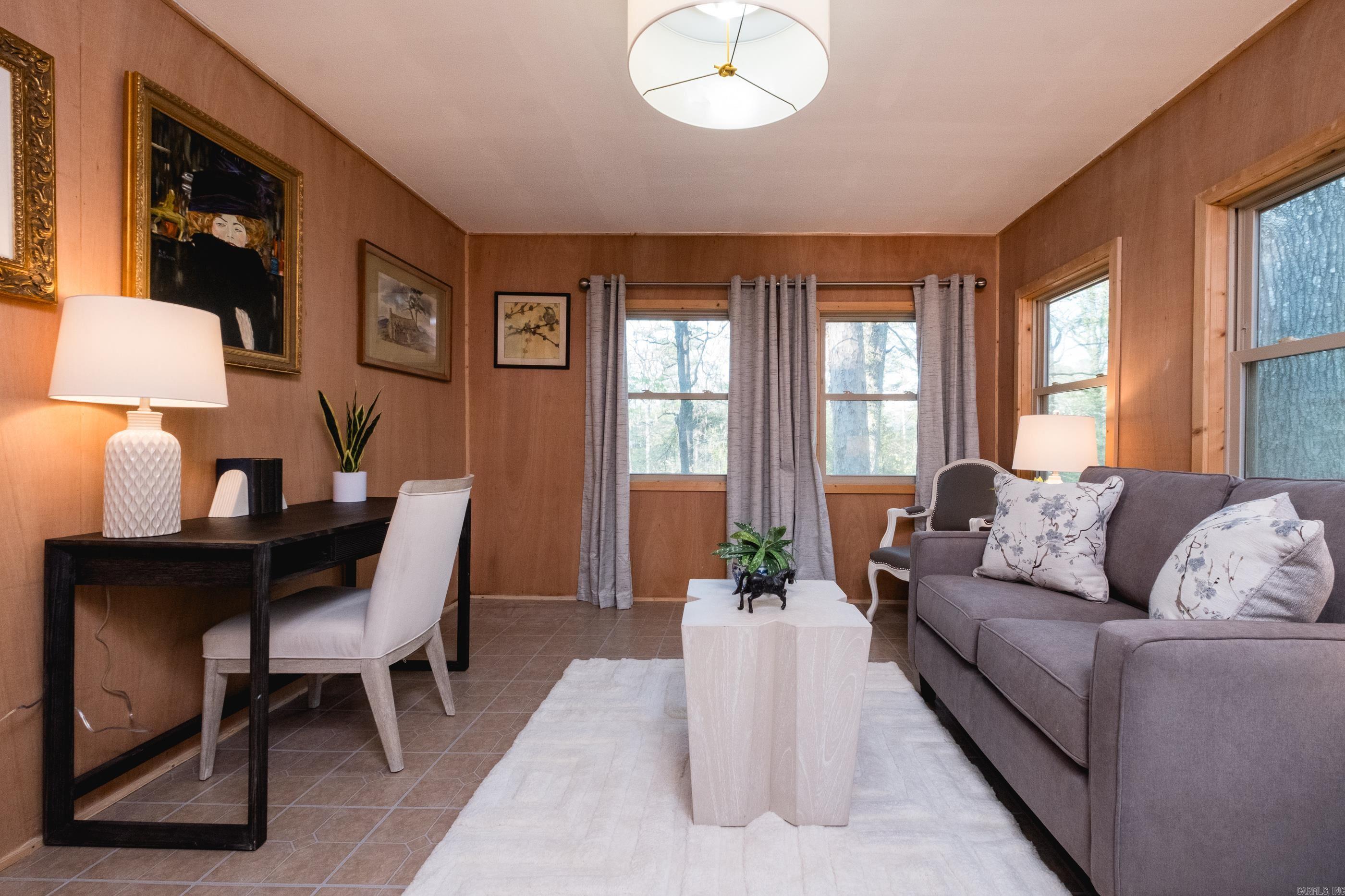 SPRING VALLEY MANOR - Residential