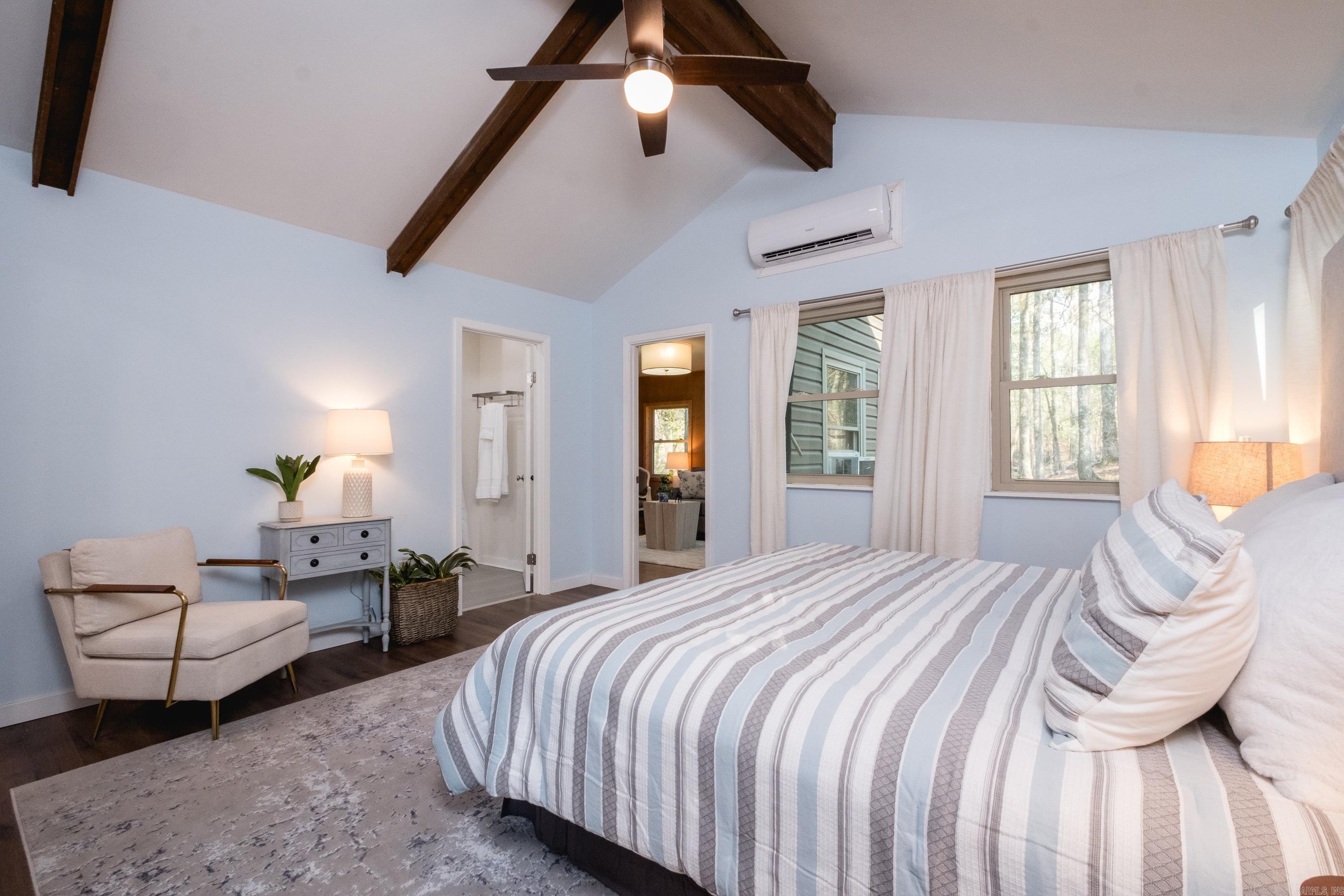 SPRING VALLEY MANOR - Residential