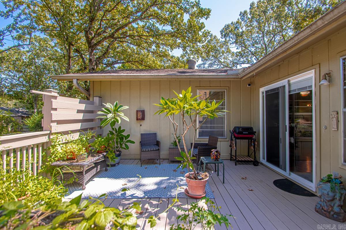 INDIAN HILLS - Residential