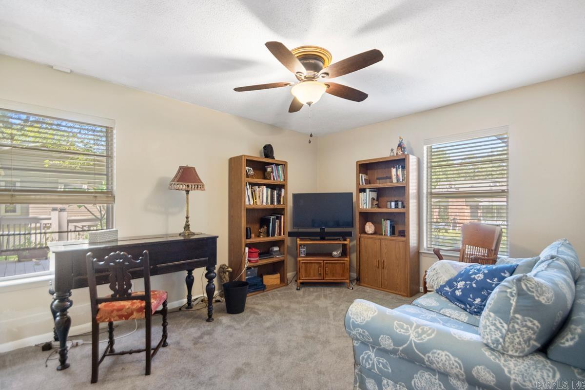 INDIAN HILLS - Residential