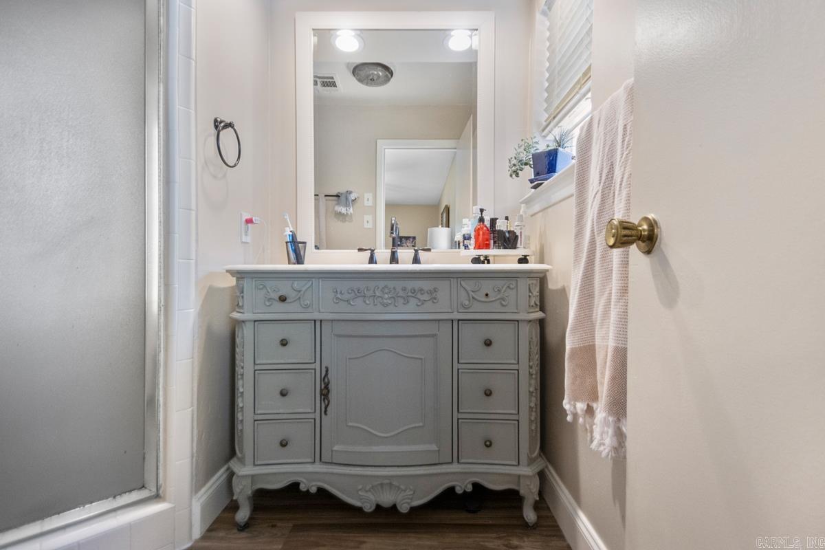 INDIAN HILLS - Residential