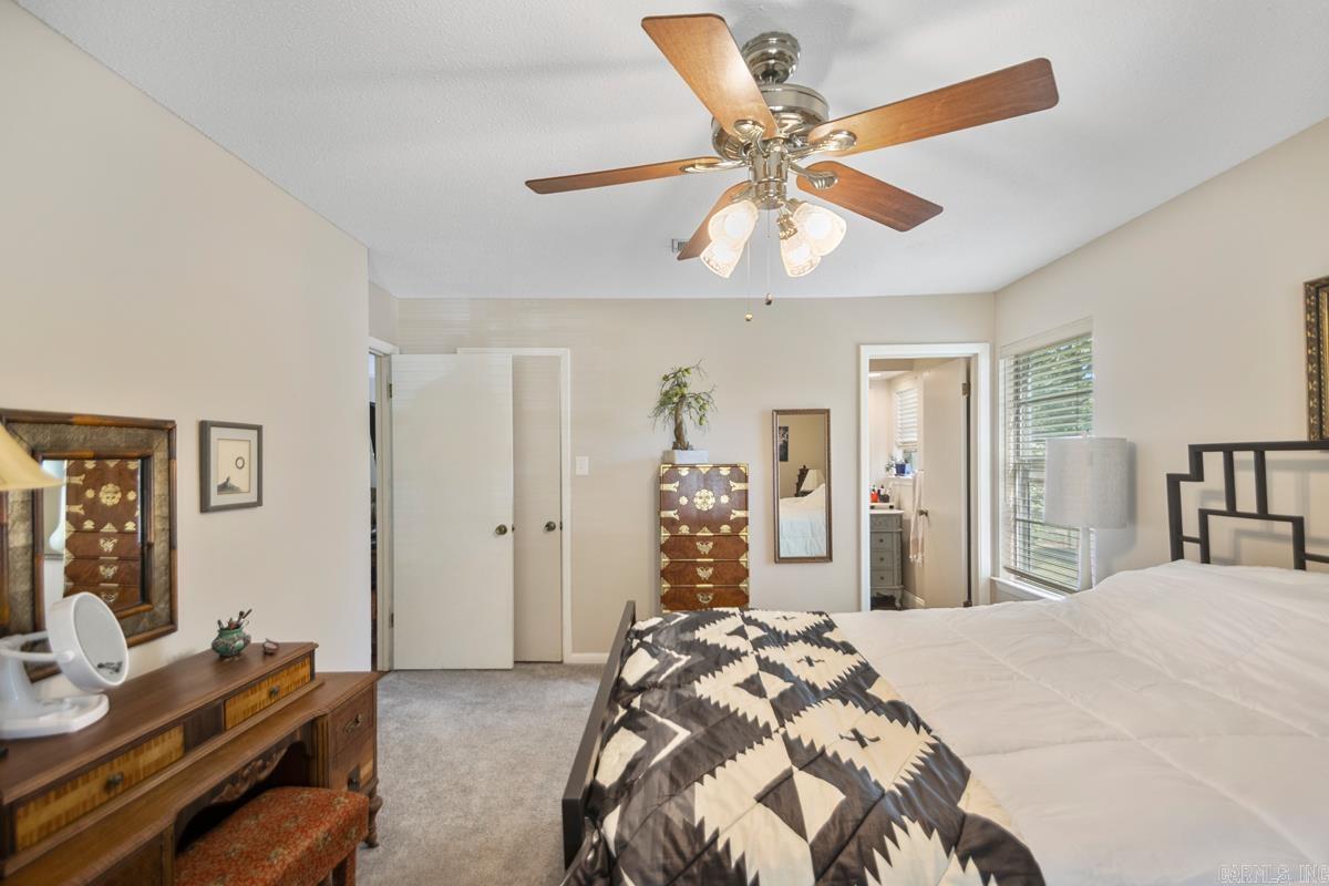 INDIAN HILLS - Residential