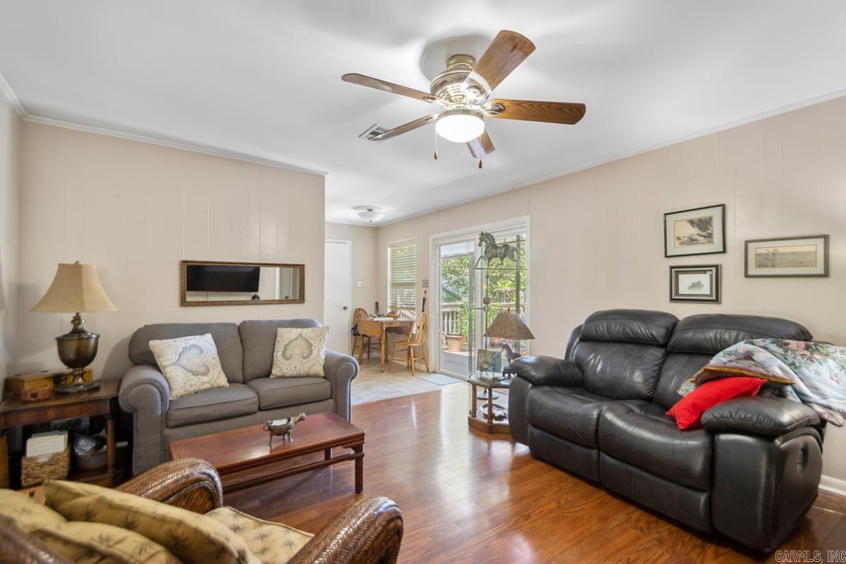 INDIAN HILLS - Residential