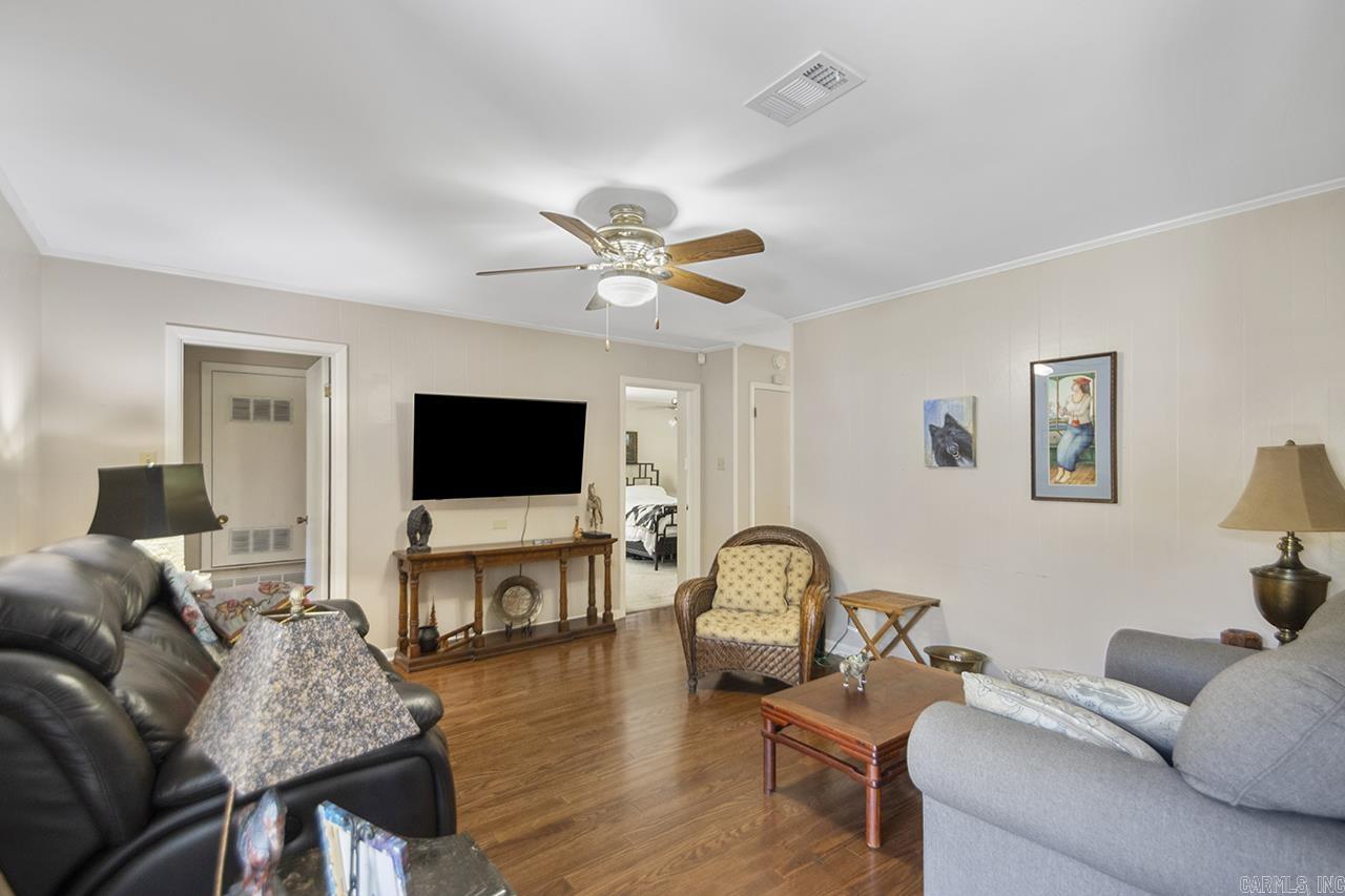 INDIAN HILLS - Residential