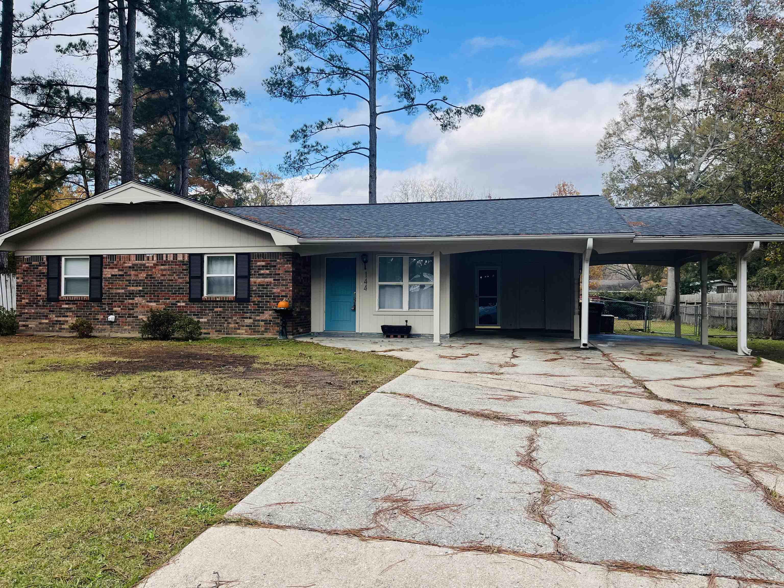 WESTERN PINES - Residential