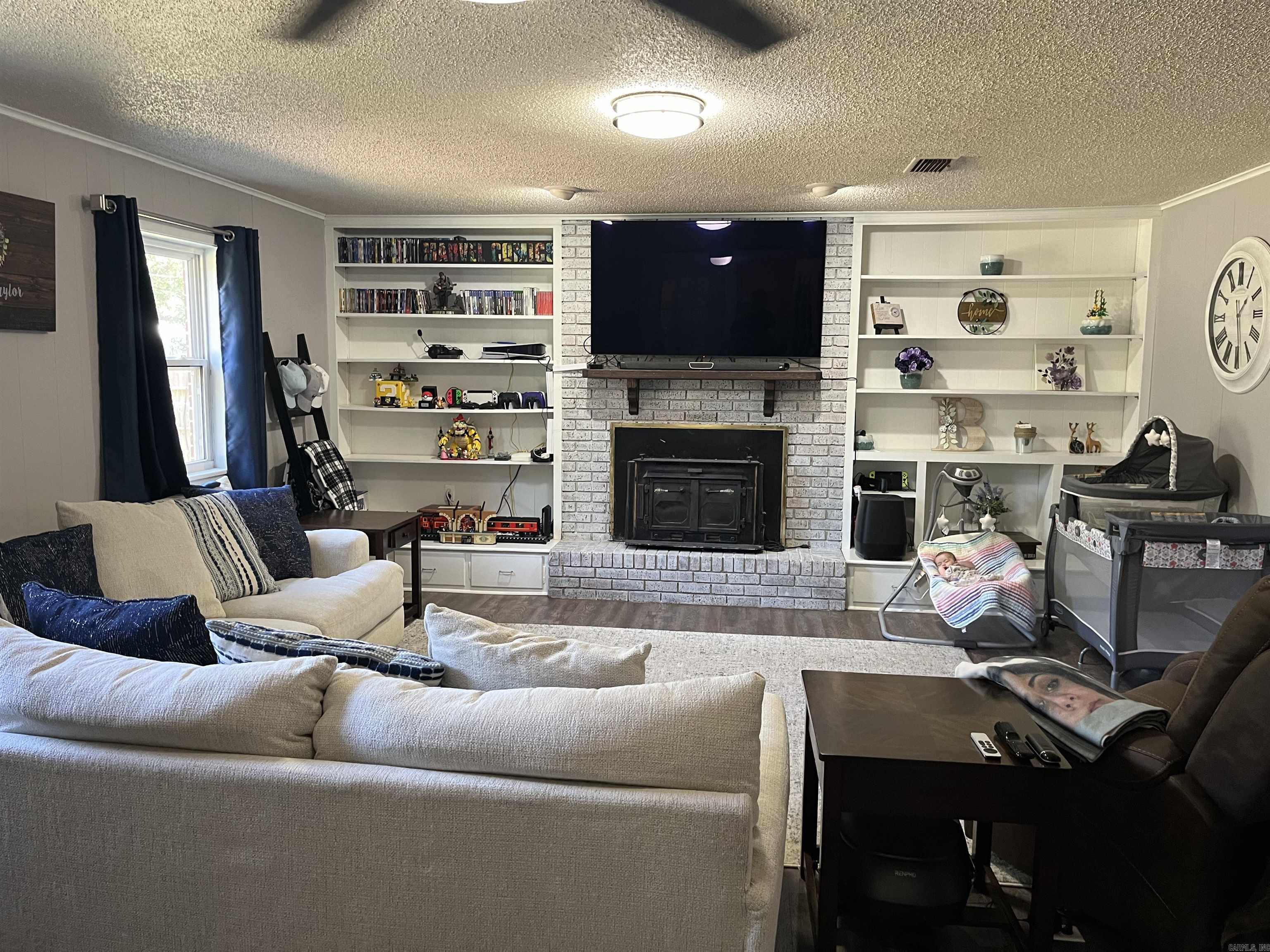 WESTERN PINES - Residential