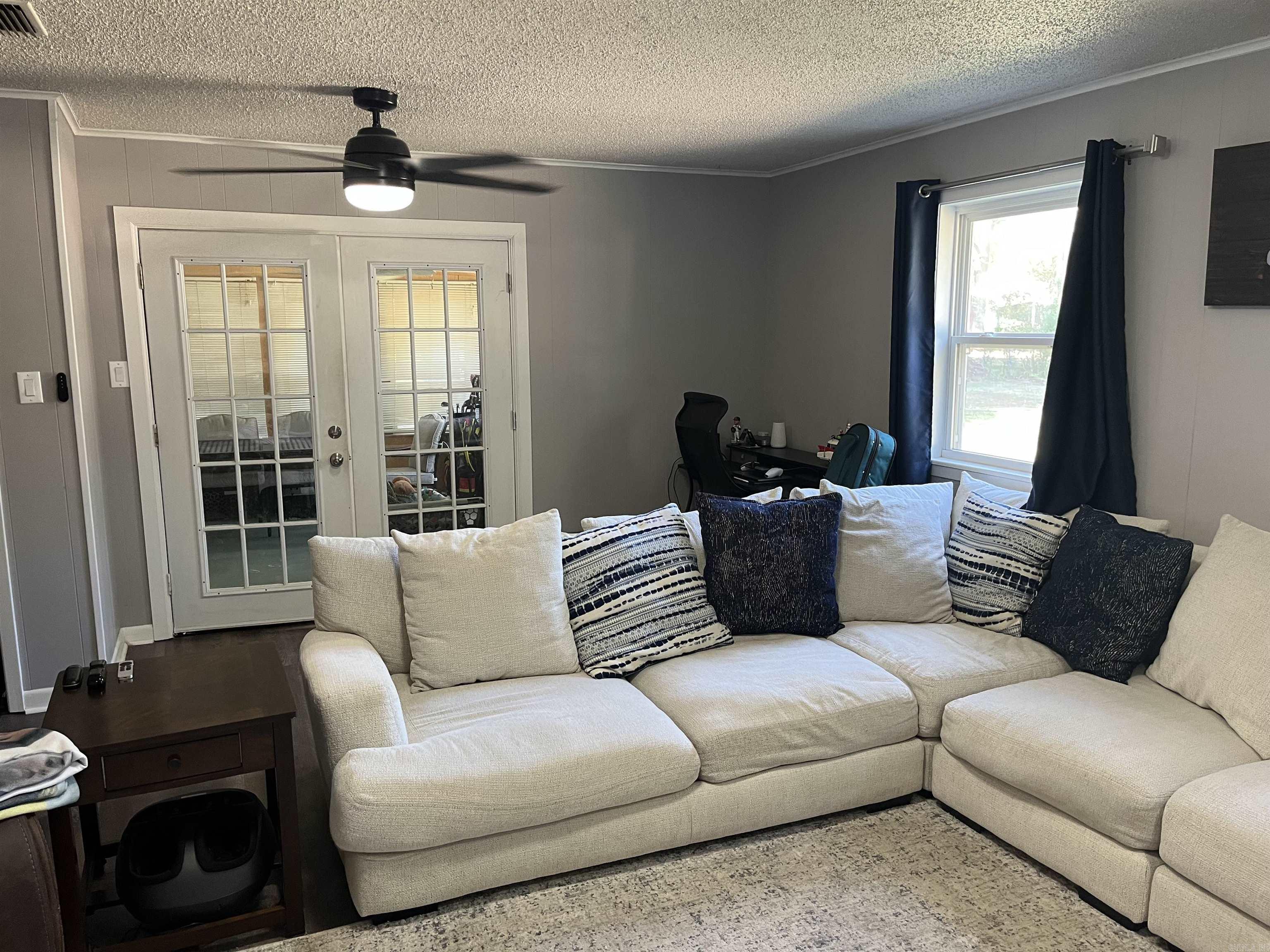 WESTERN PINES - Residential