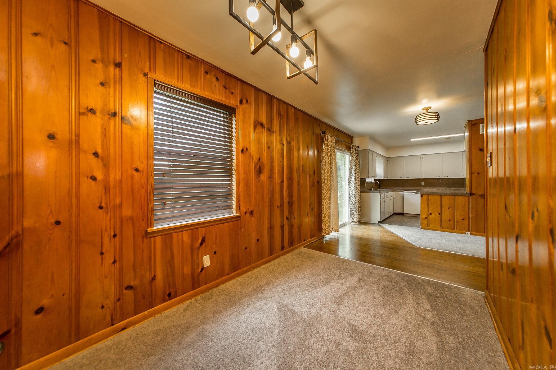 MARYLAND TERRACE - Residential