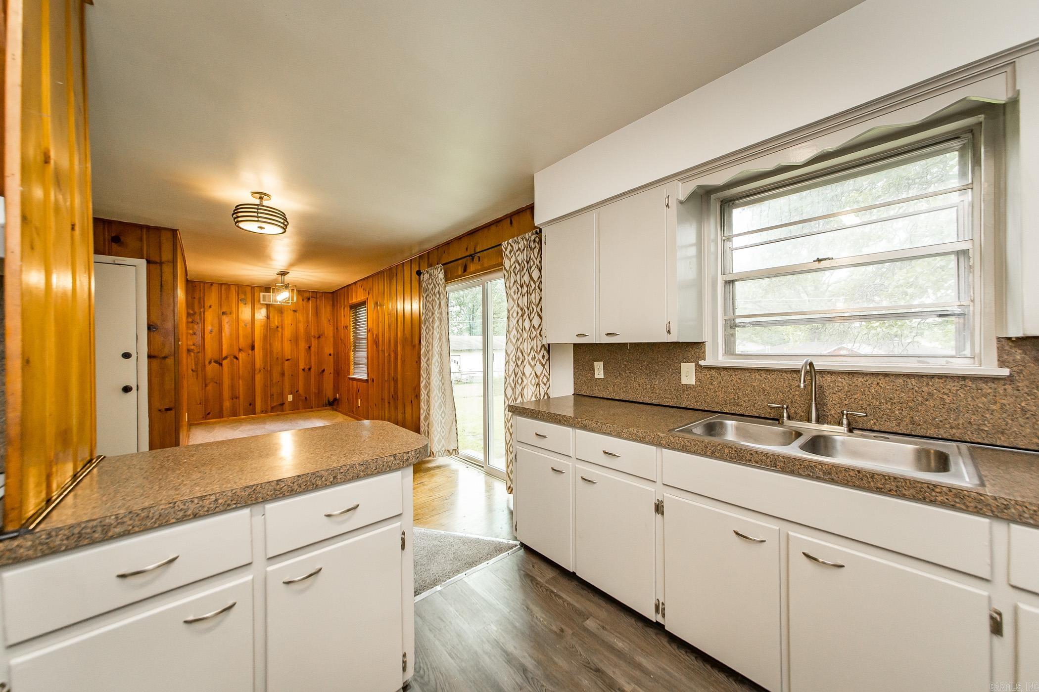 MARYLAND TERRACE - Residential