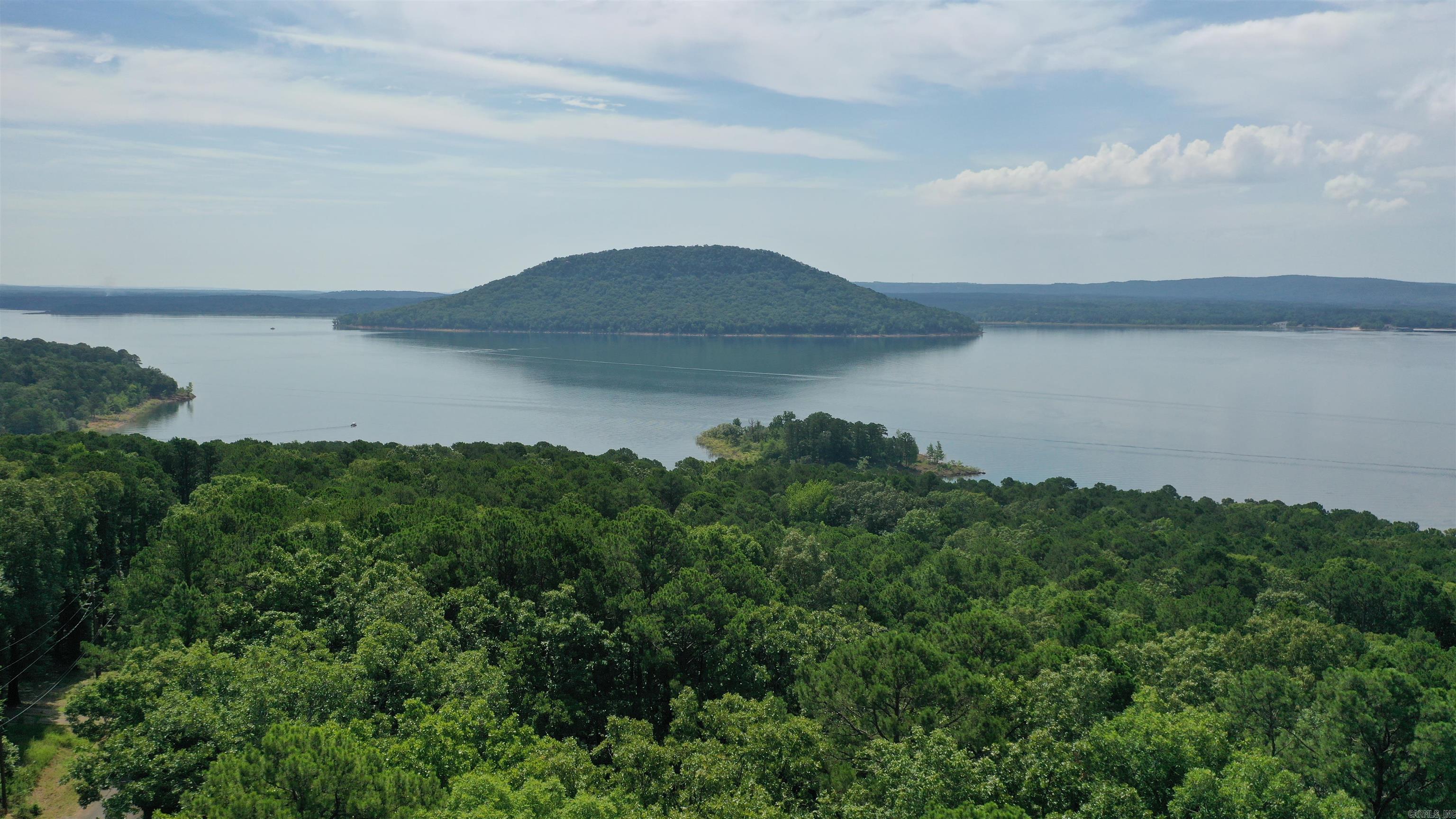 LAKEVIEW - Residential