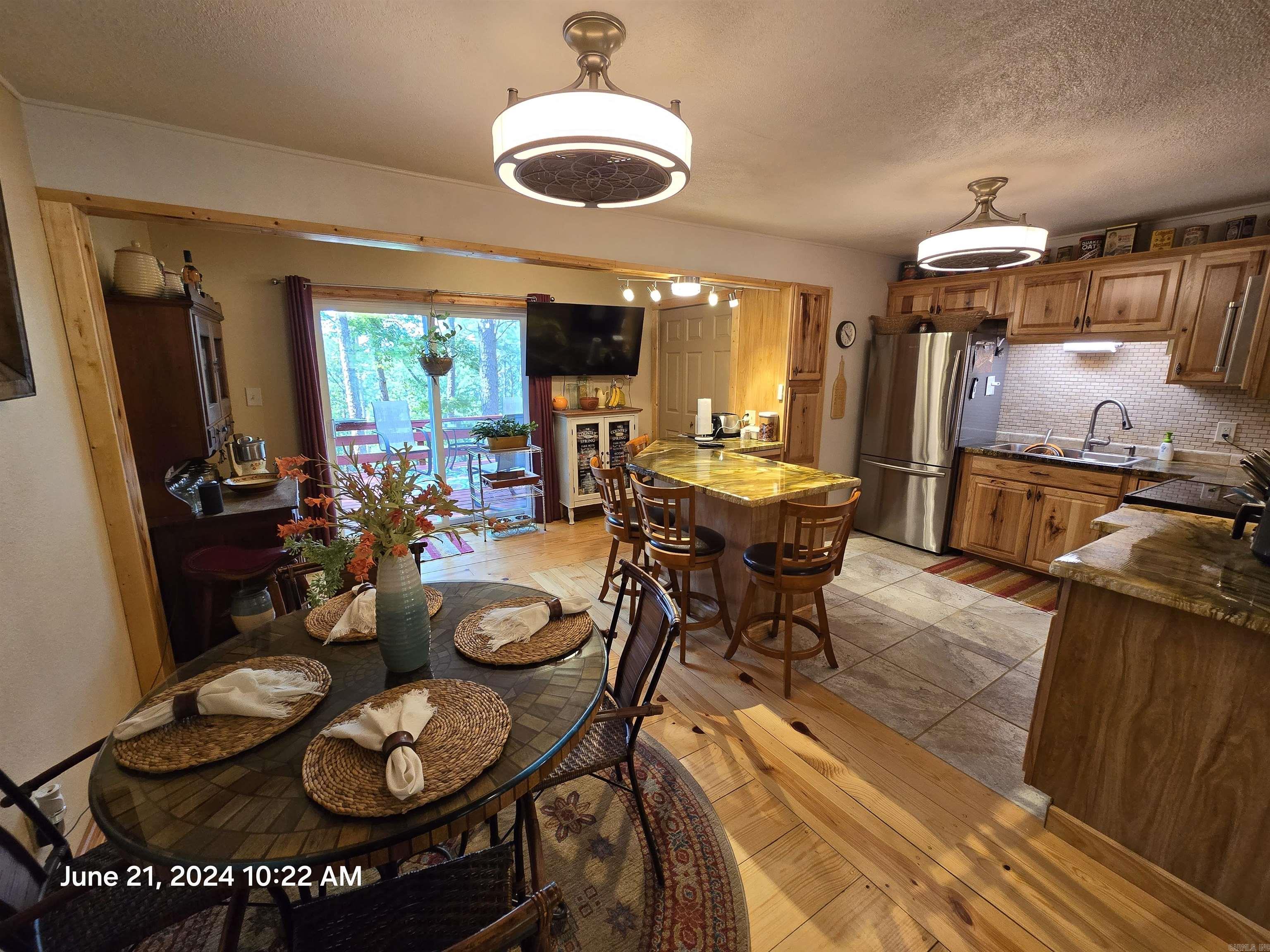 LAKEVIEW - Residential