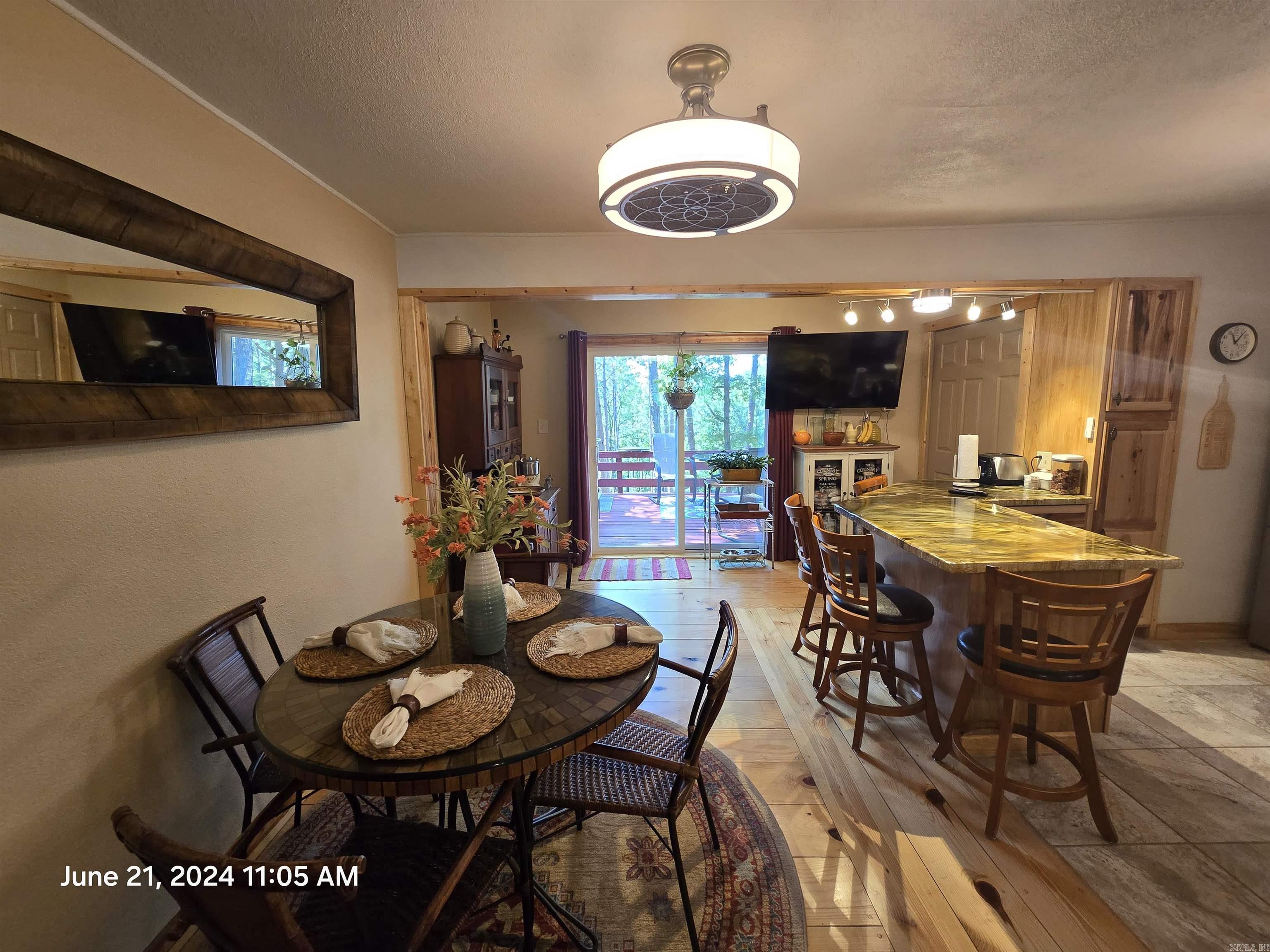 LAKEVIEW - Residential