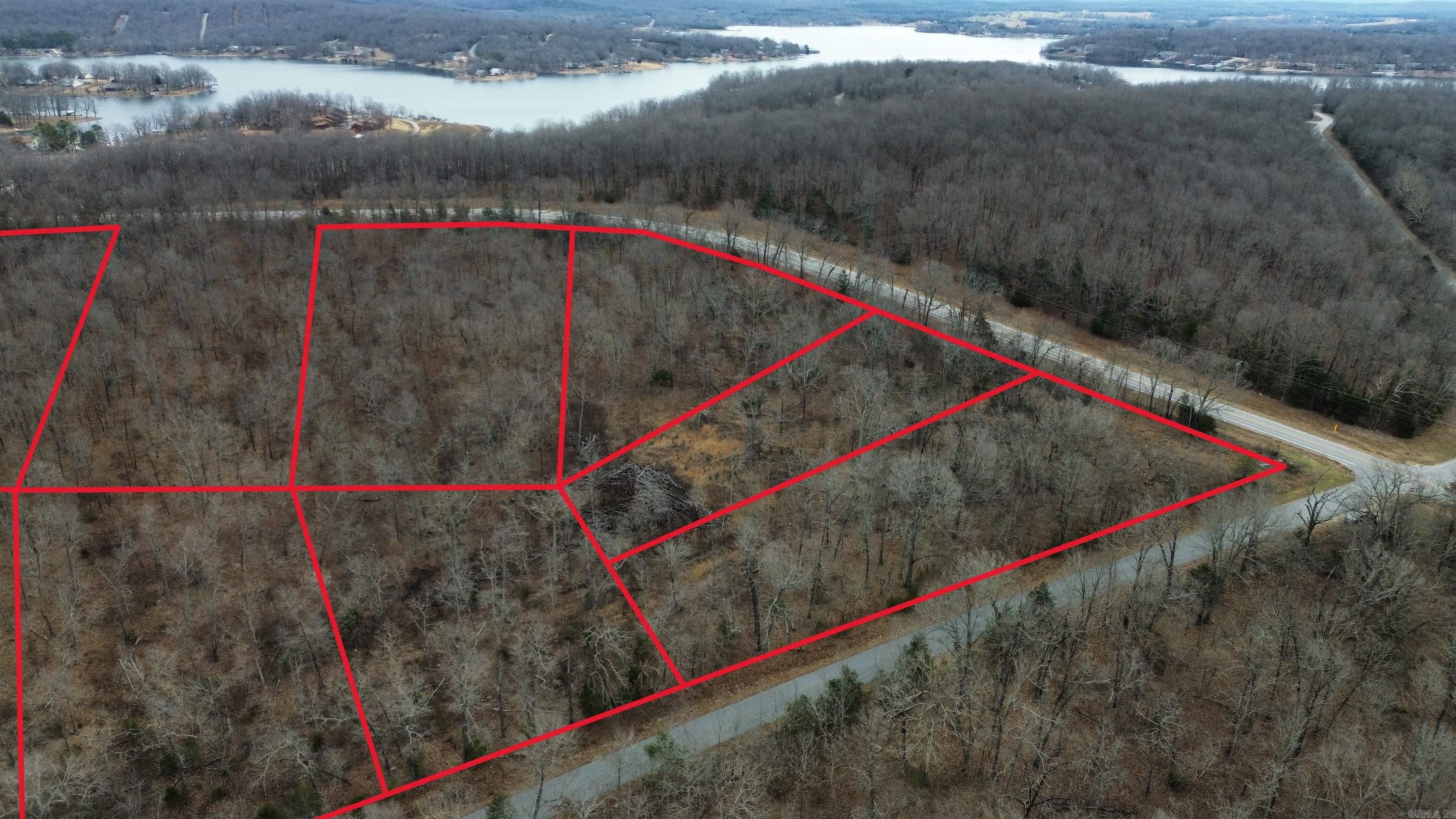 CROWN LAKE ESTATES - Land
