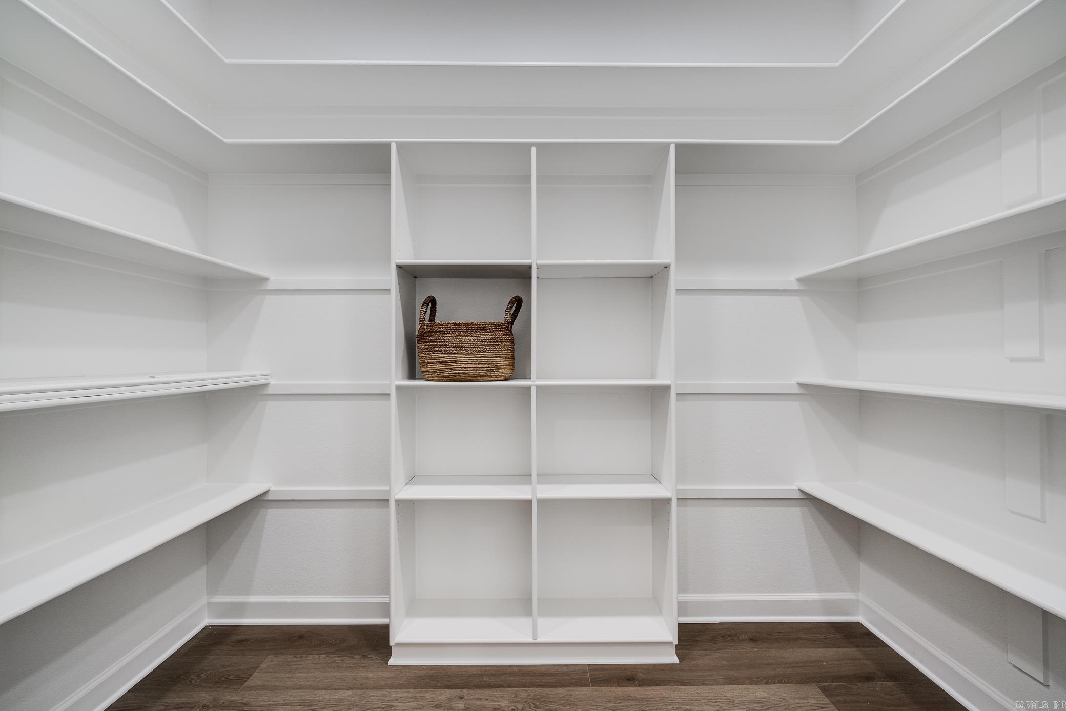 HIDDEN VALLEY ESTATES - Residential