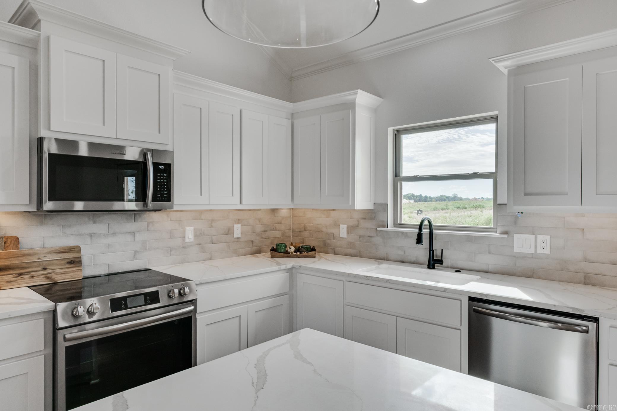 HIDDEN VALLEY ESTATES - Residential