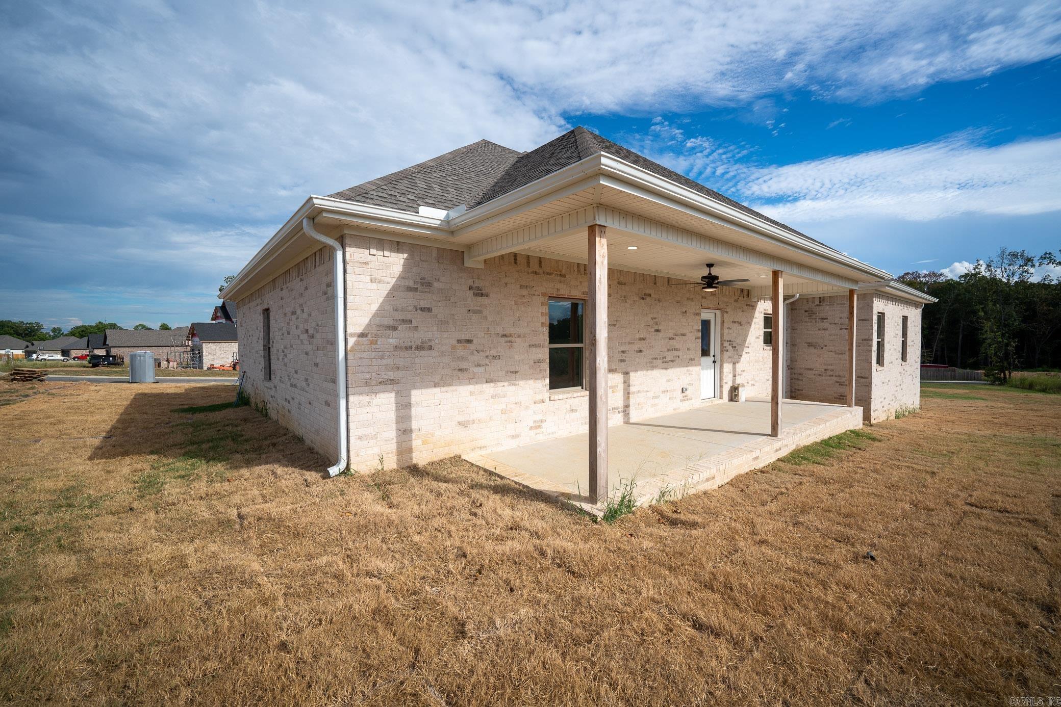 HIDDEN VALLEY ESTATES - Residential