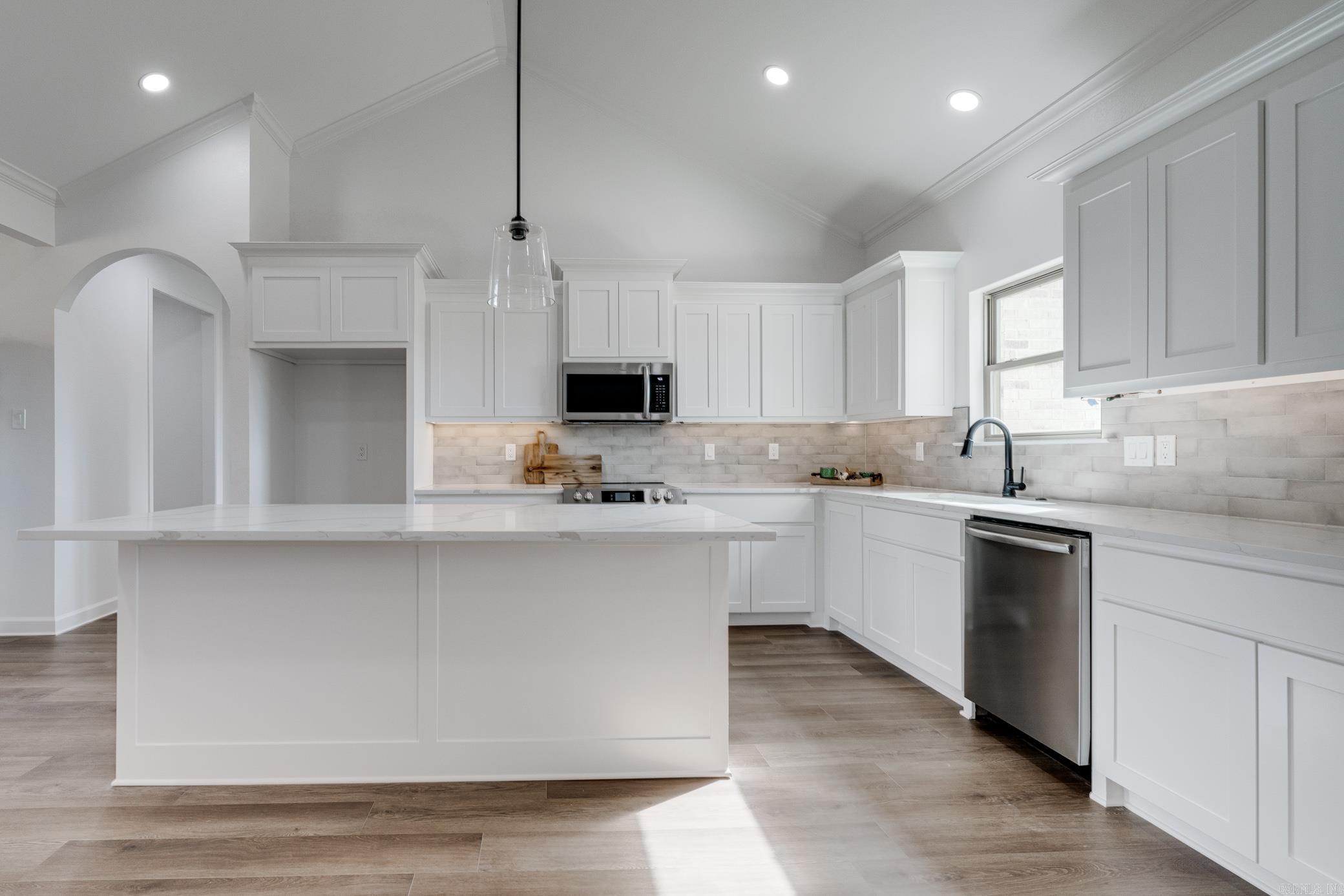 HIDDEN VALLEY ESTATES - Residential