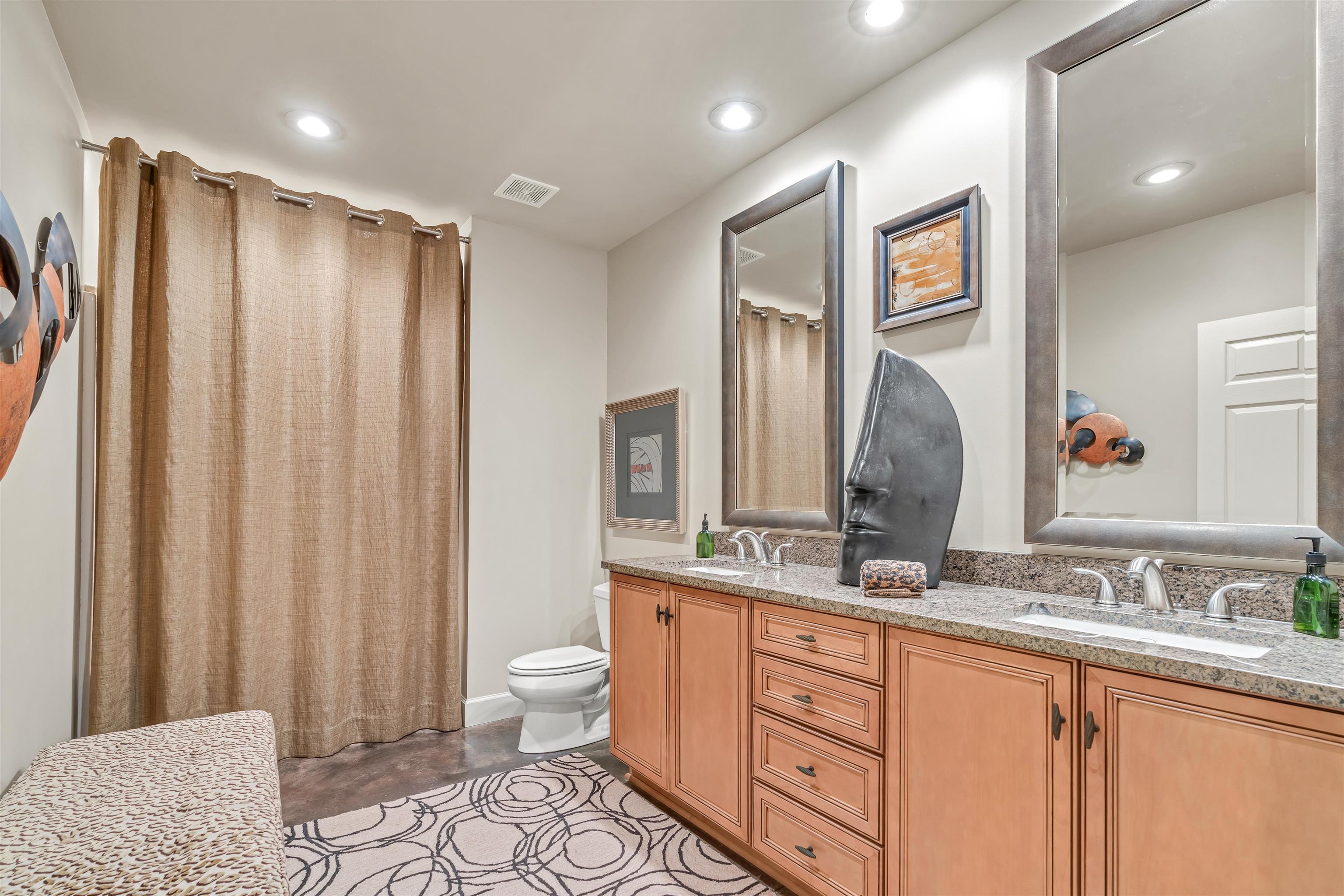 Ridgepointe - Residential