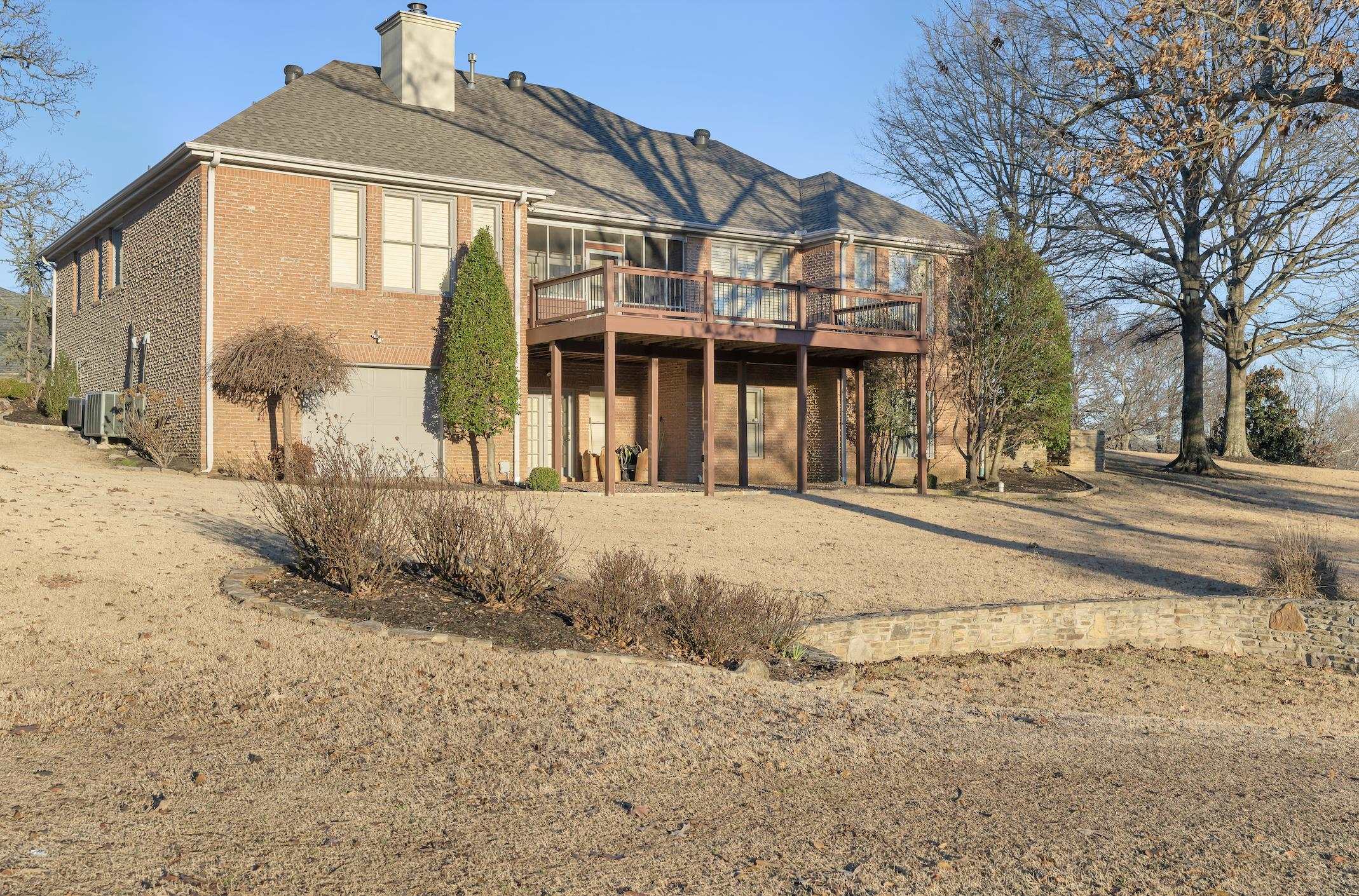 Ridgepointe - Residential