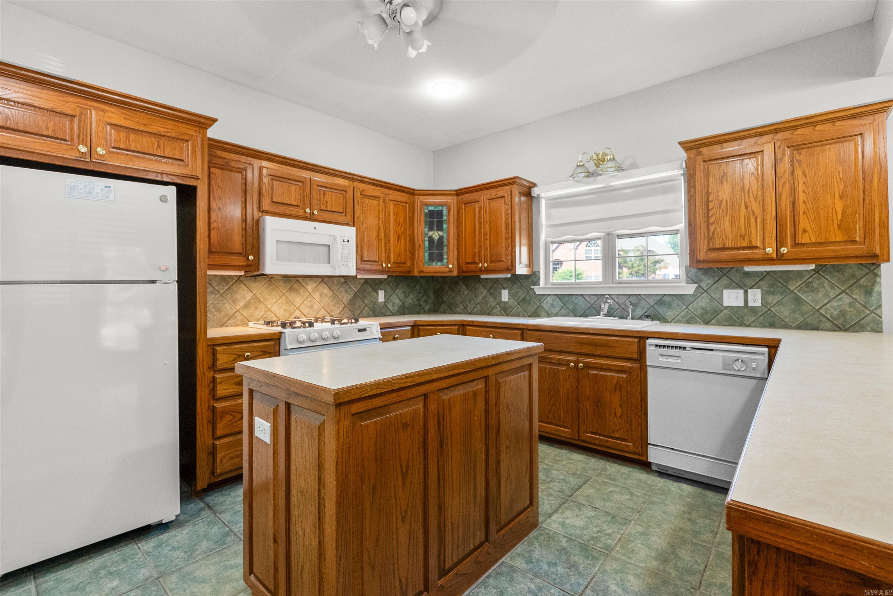 BELLE RIVER ADDN - Residential