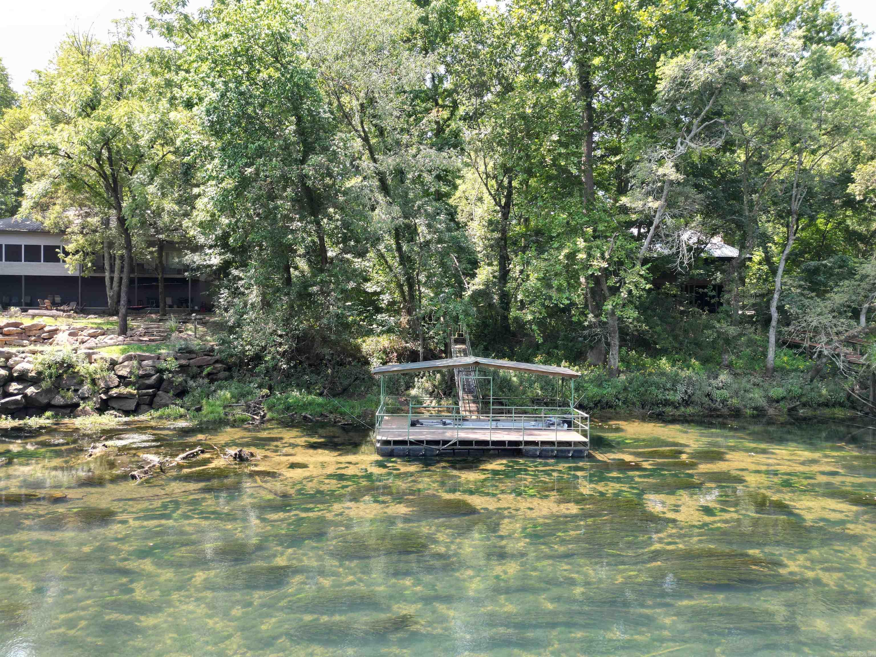 Diamond Point River - Land