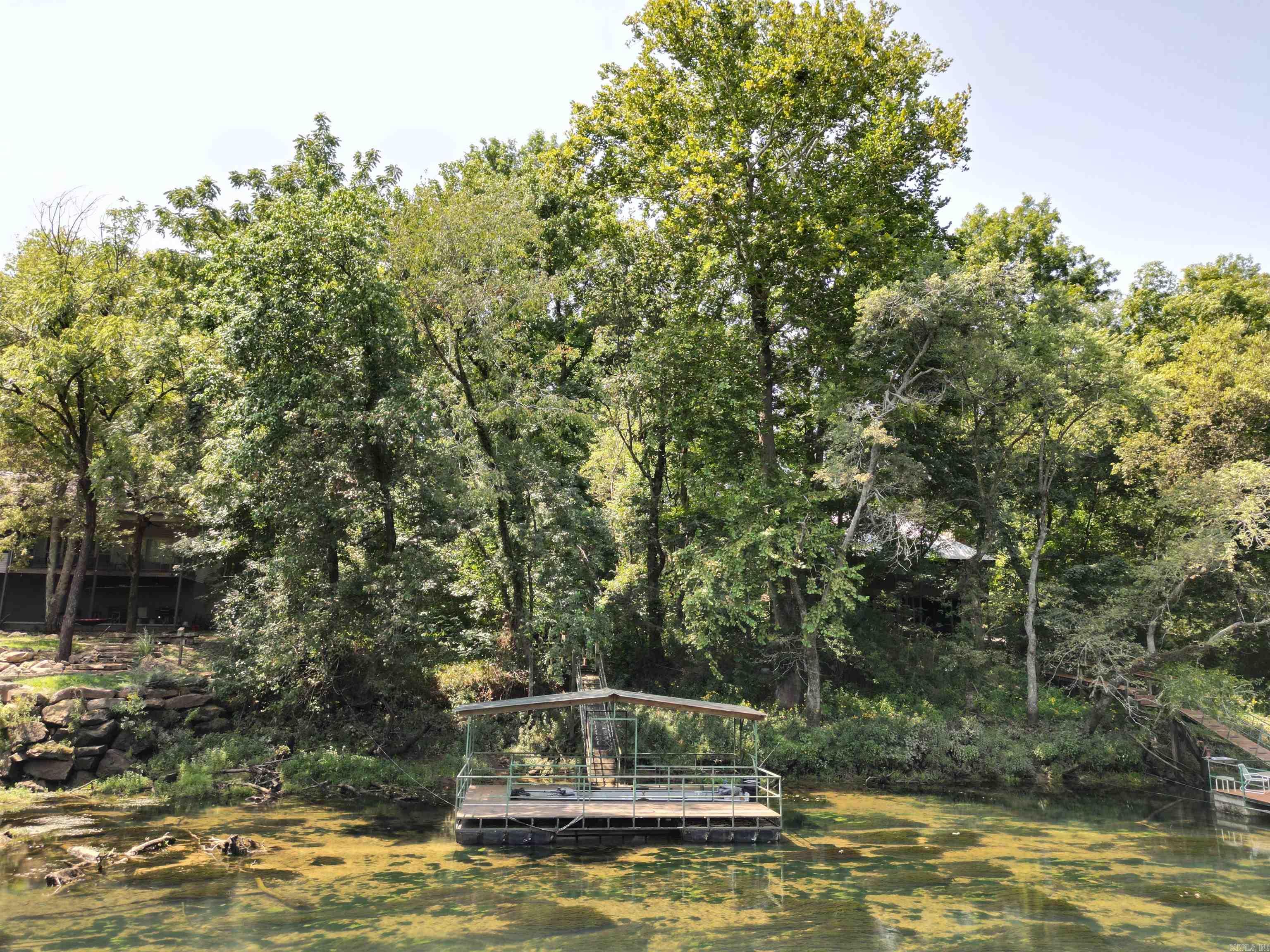 Diamond Point River - Land