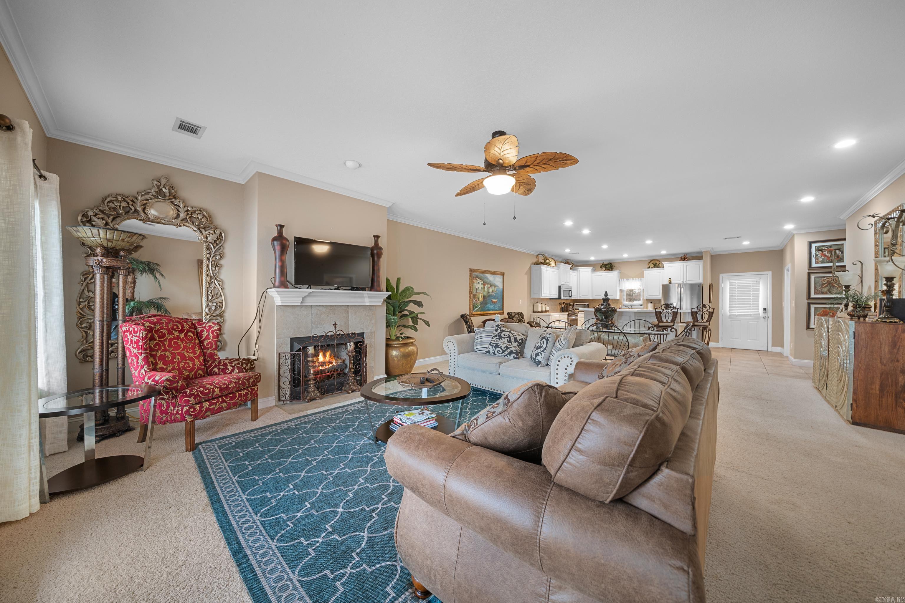 WATERS EDGE HPR - Residential