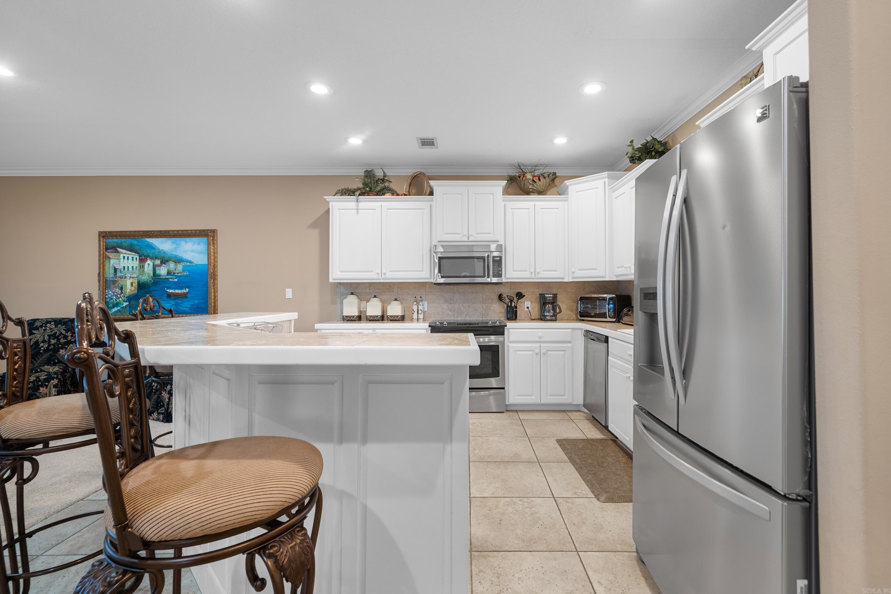 WATERS EDGE HPR - Residential